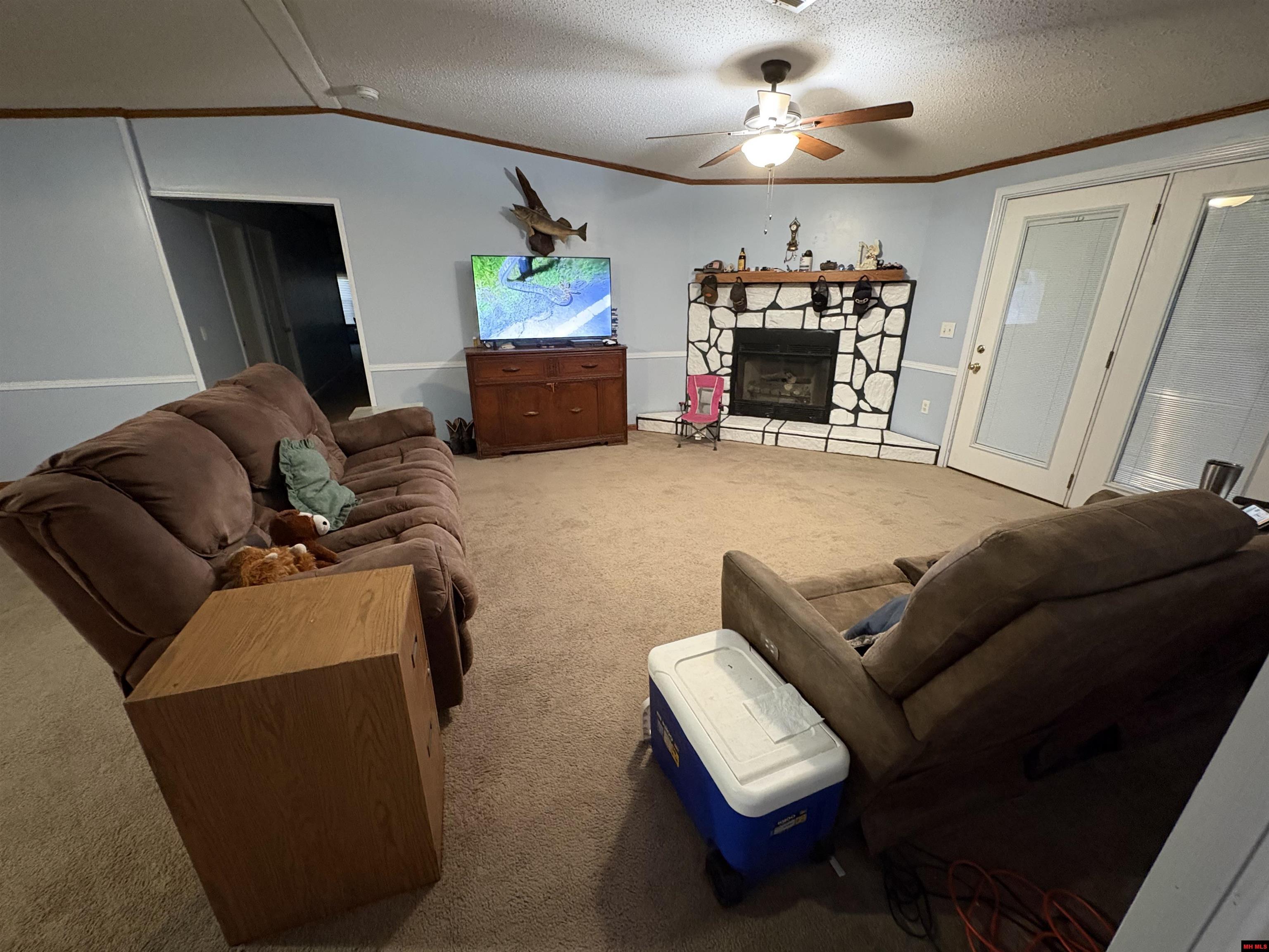 631 CR 853 Green Forest, AR 72638