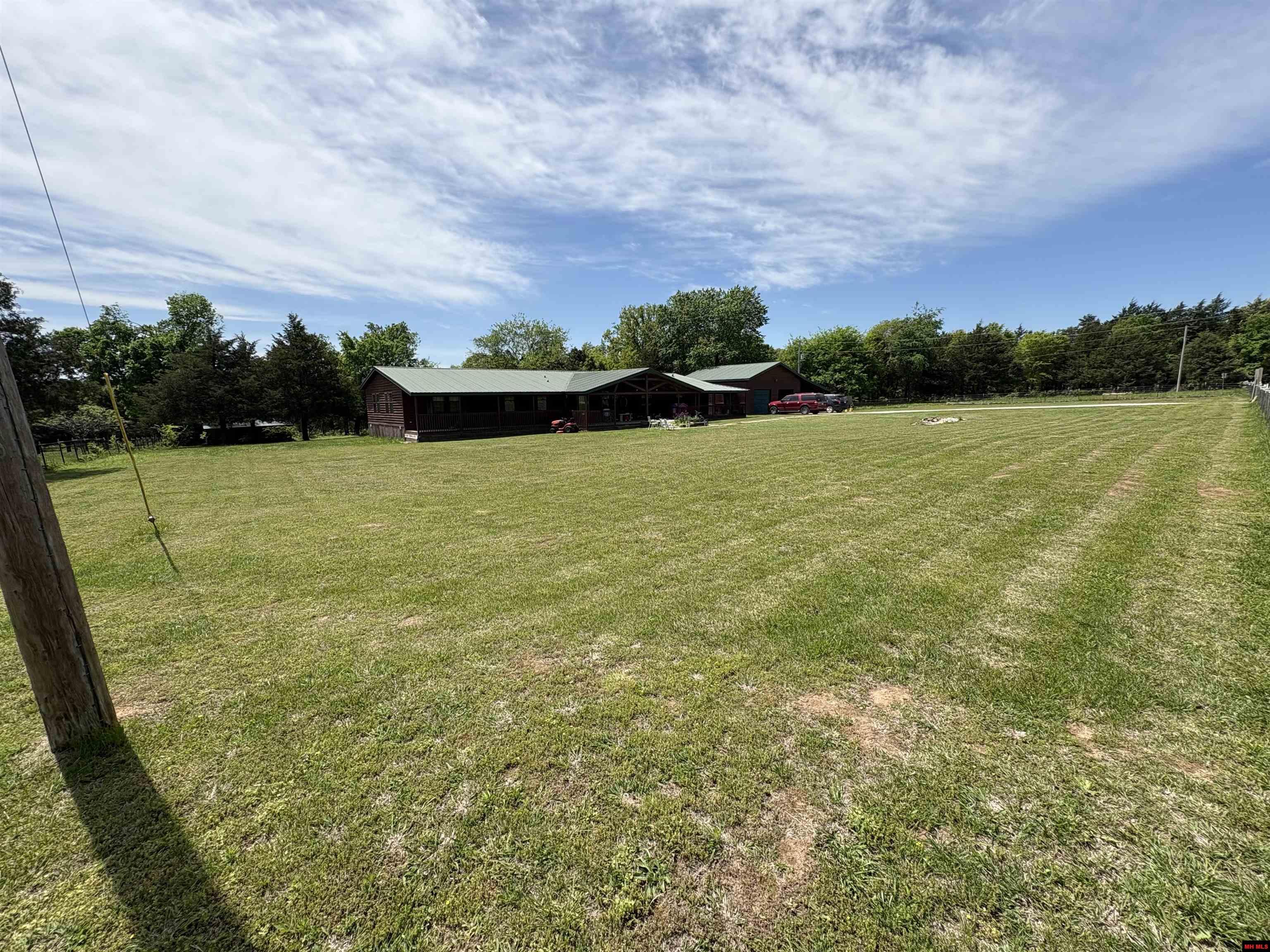 631 CR 853 Green Forest, AR 72638