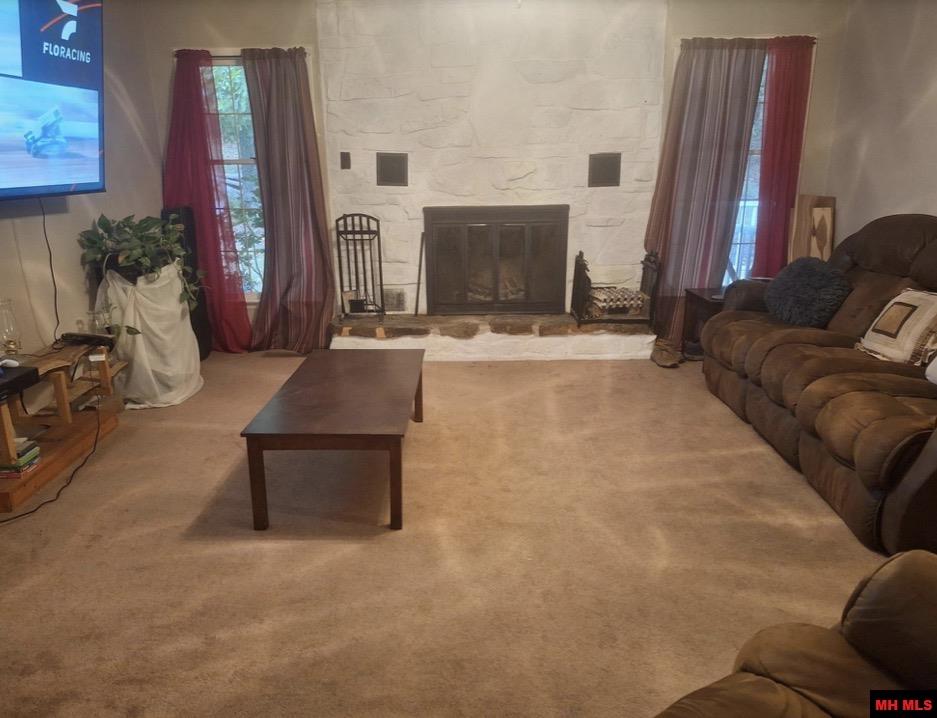 11952 HWY 14 SOUTH Yellville, AR 72687