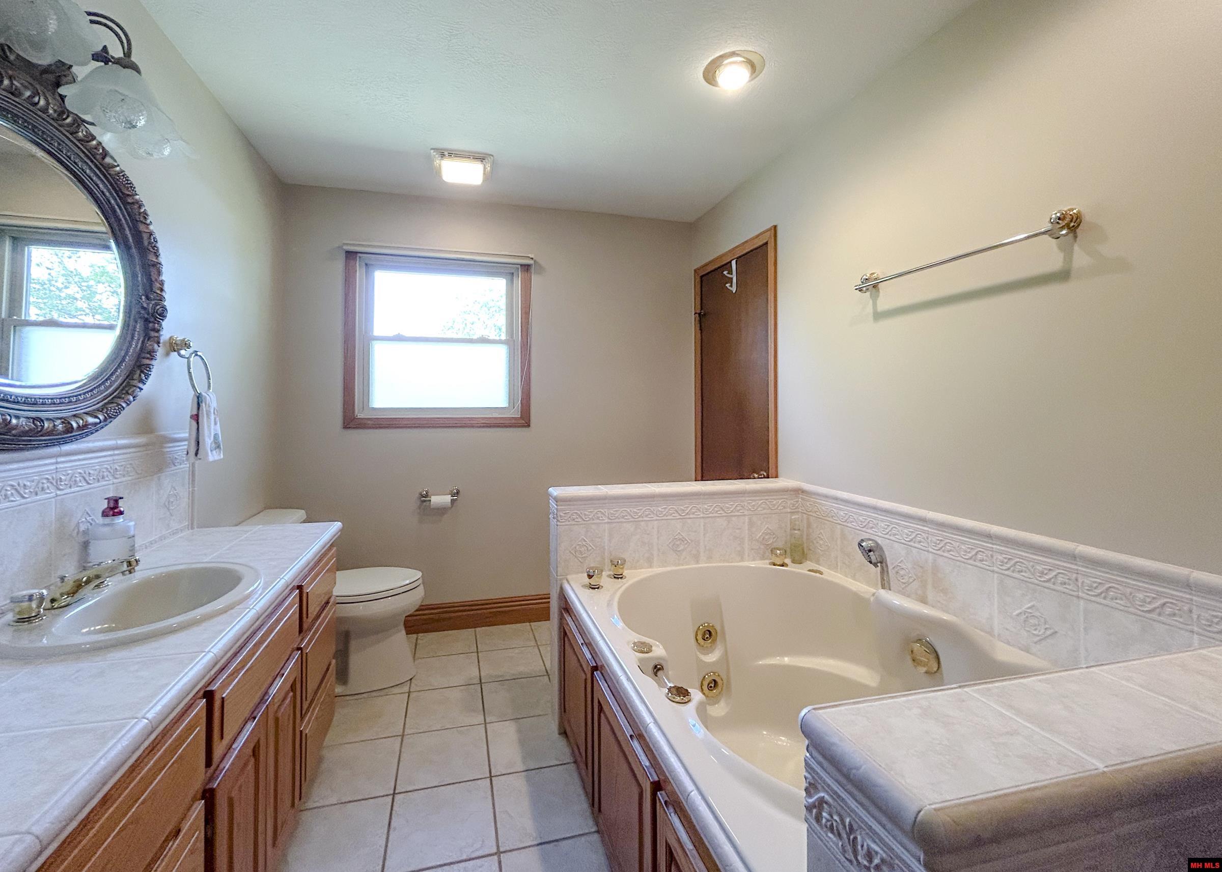 835 E 1ST STREET Mountain Home, AR 72653