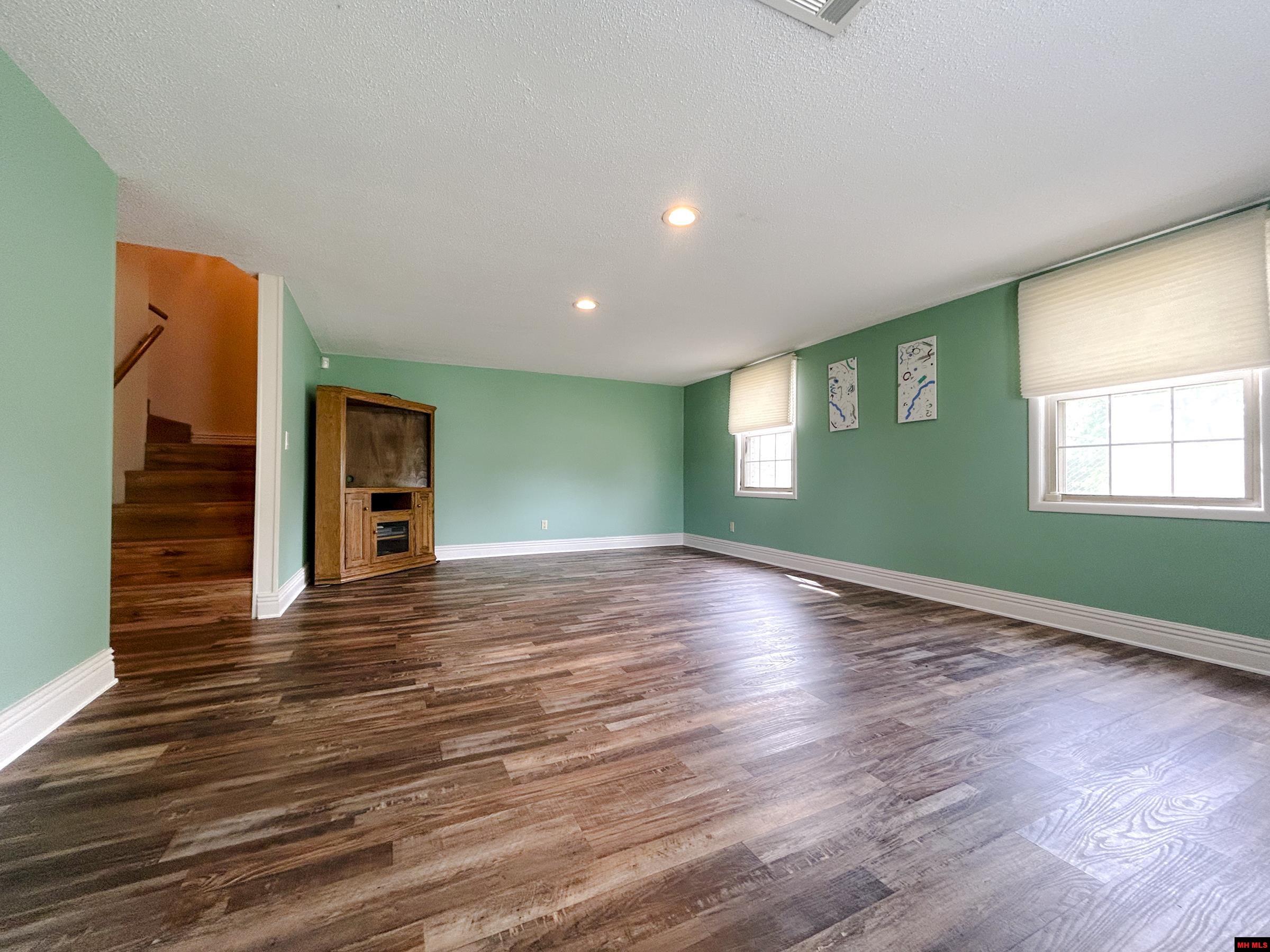 835 E 1ST STREET Mountain Home, AR 72653