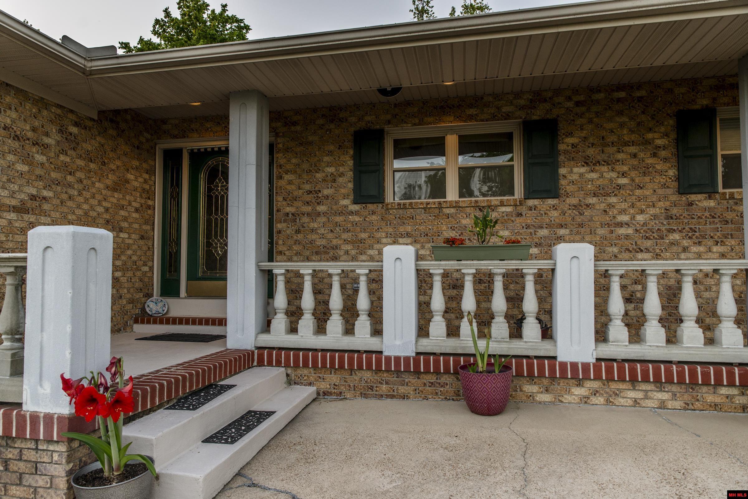 835 E 1ST STREET Mountain Home, AR 72653