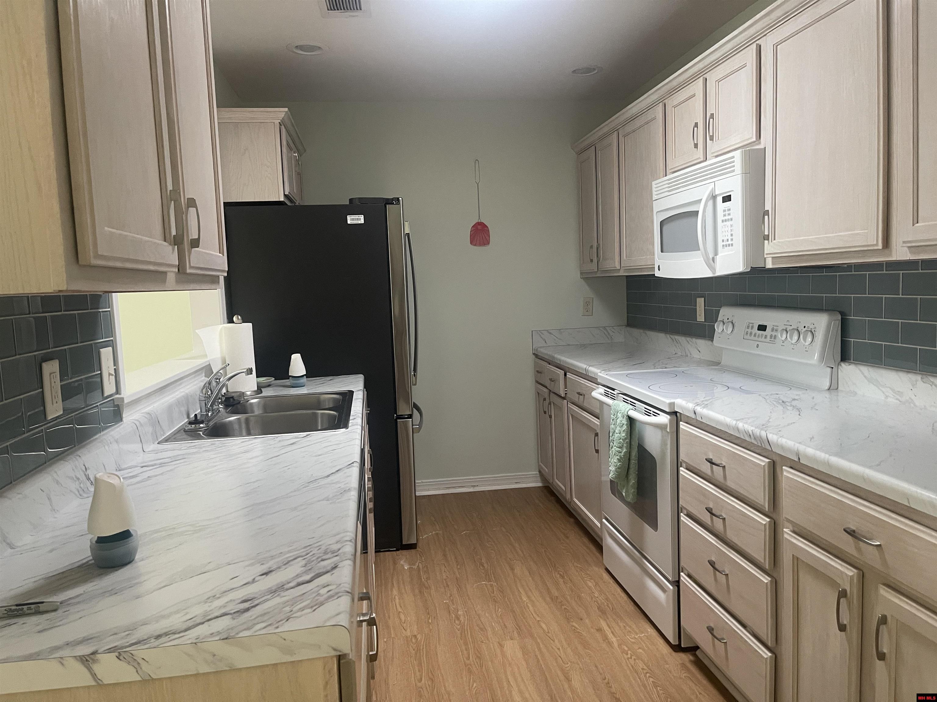 746 EMBASSY PARKWAY Mountain Home, AR 72653