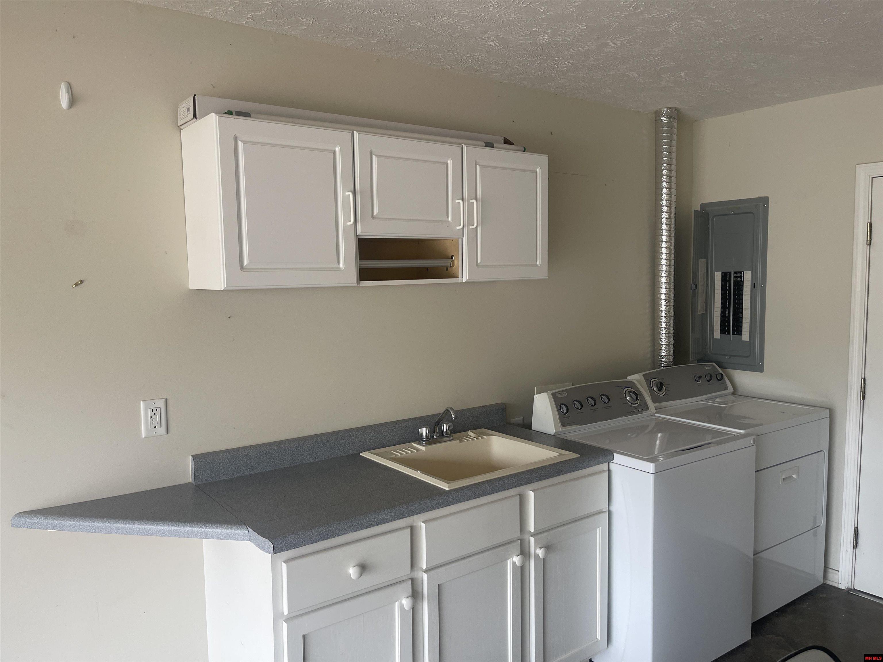 746 EMBASSY PARKWAY Mountain Home, AR 72653