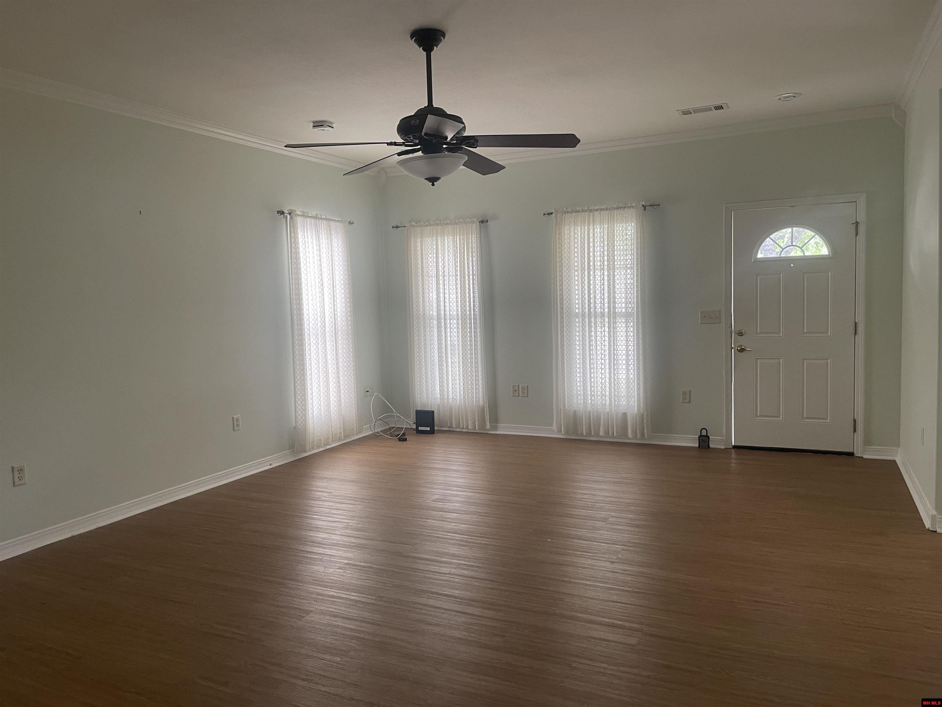 746 EMBASSY PARKWAY Mountain Home, AR 72653