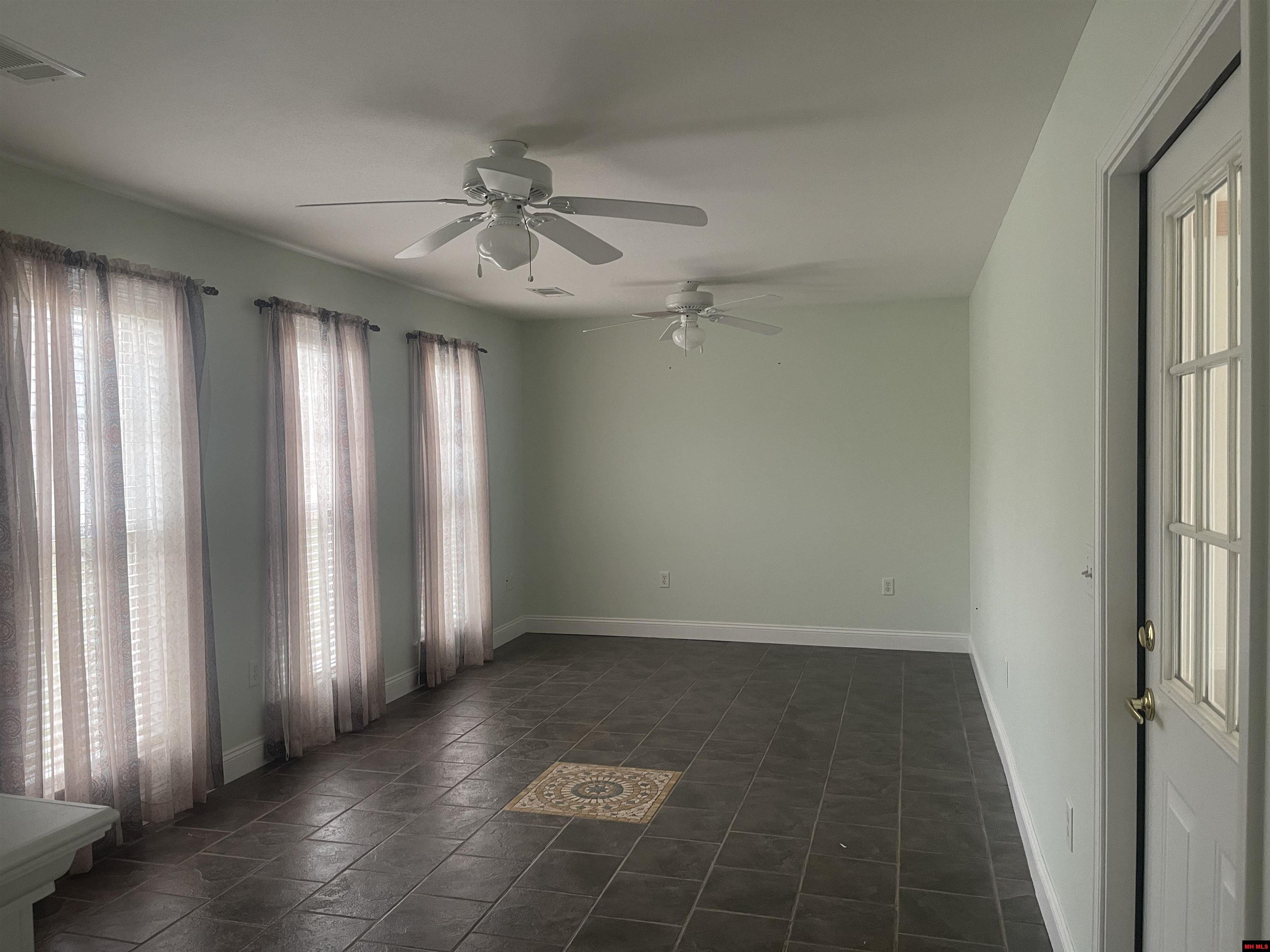 746 EMBASSY PARKWAY Mountain Home, AR 72653