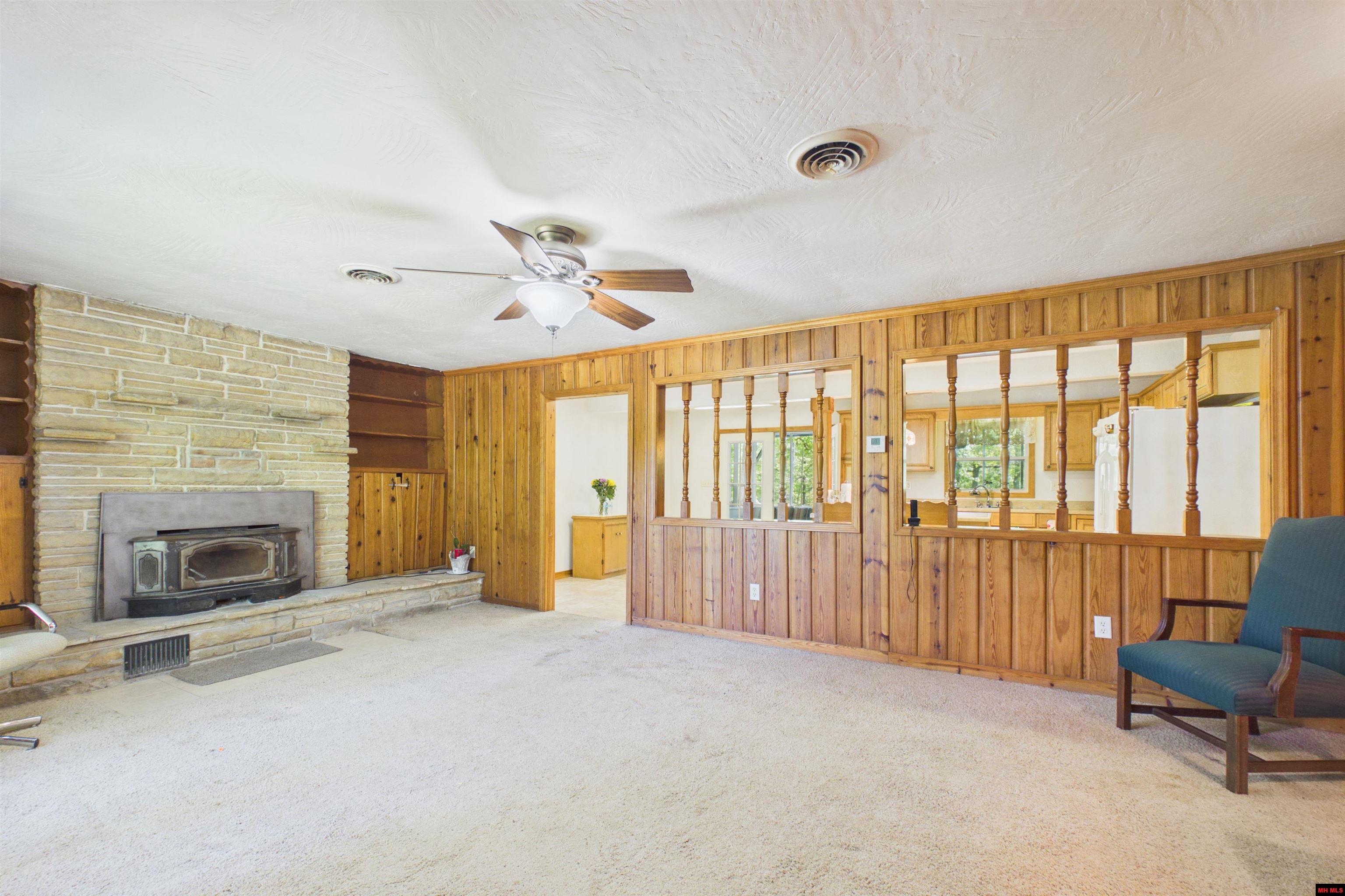58 FAWN RIDGE DRIVE Midway, AR 72651