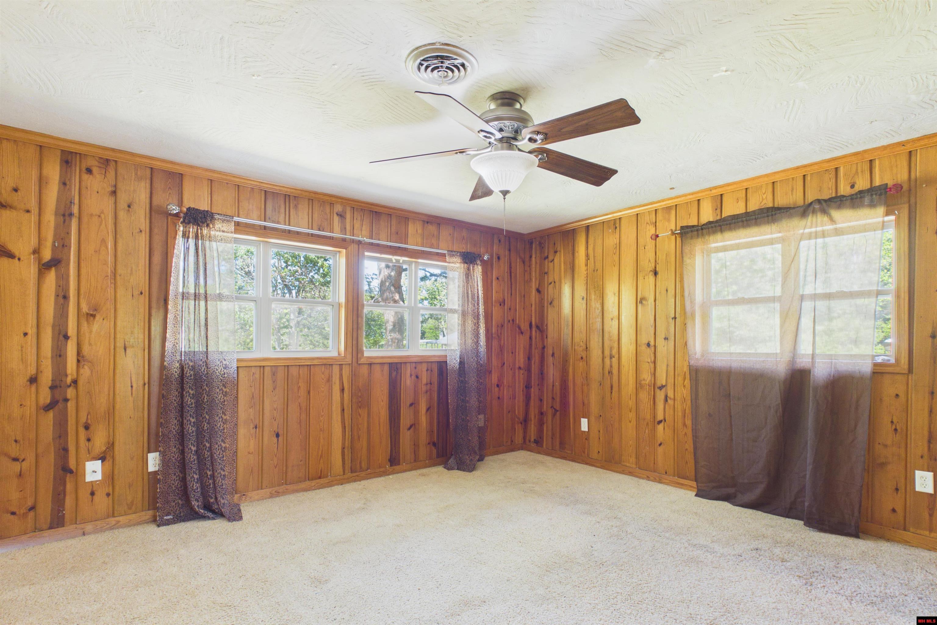 58 FAWN RIDGE DRIVE Midway, AR 72651