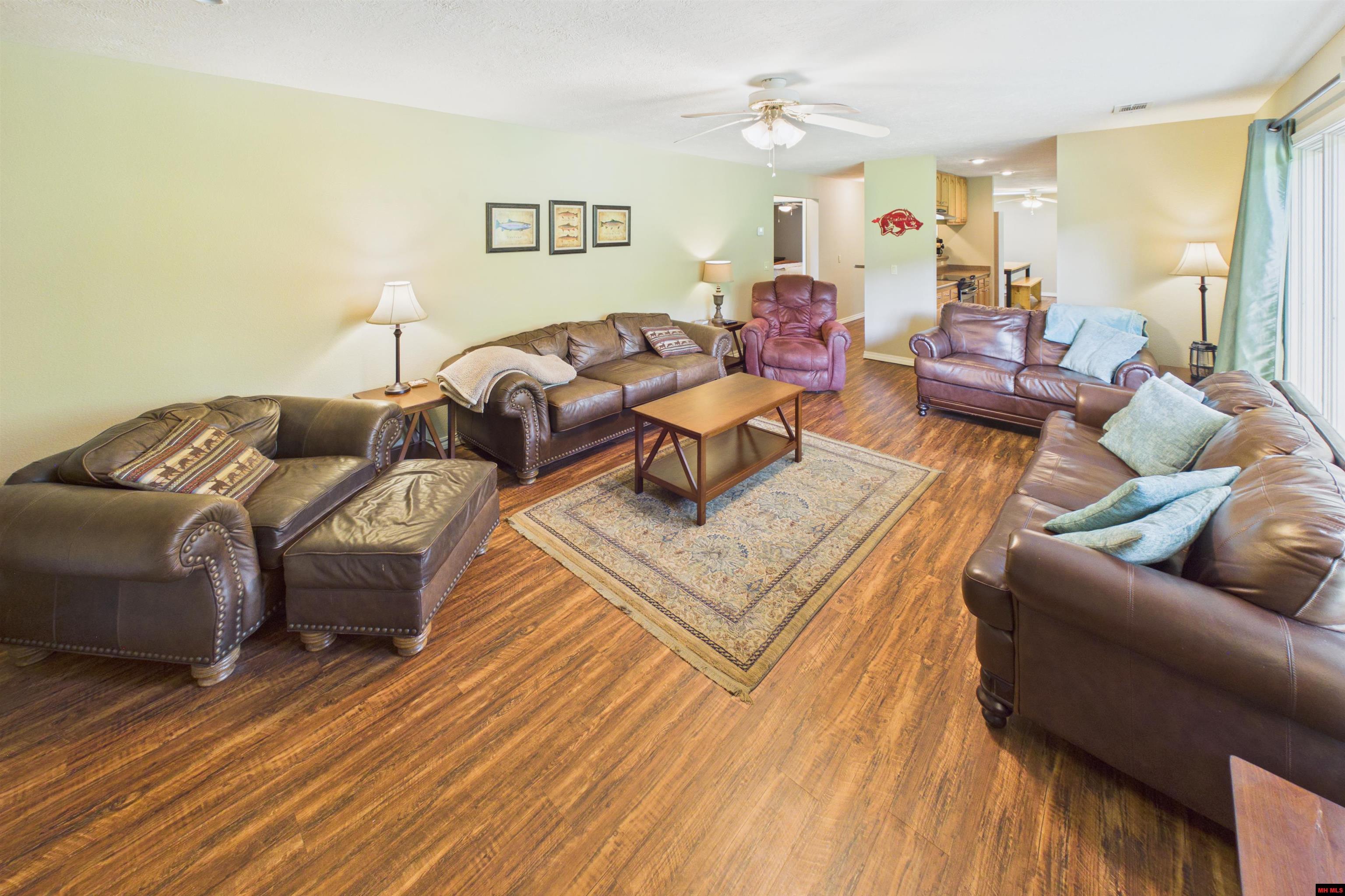 2796 RIVERVIEW DRIVE Norfork, AR 72658