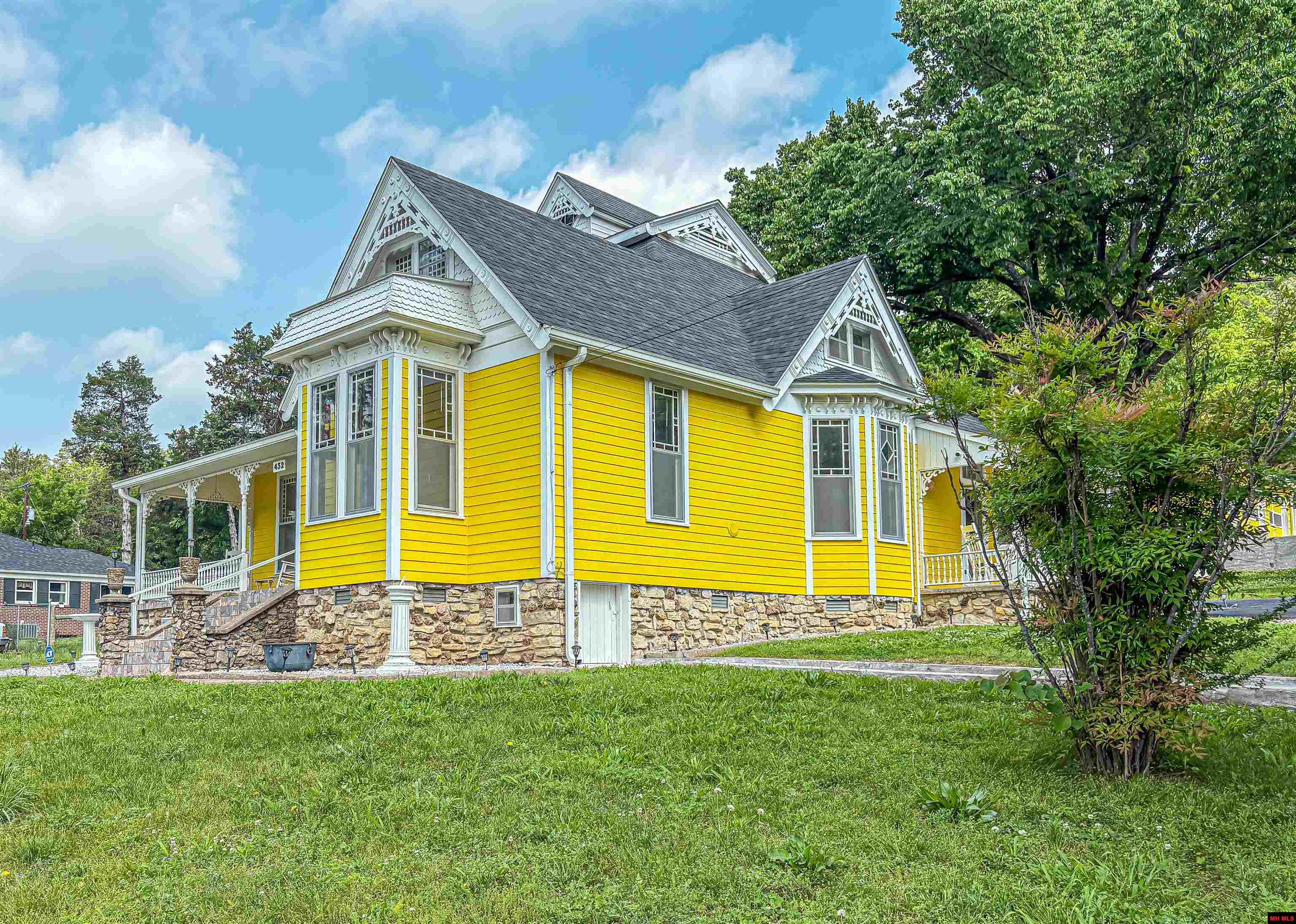 432 HWY 62 EAST Yellville, AR 72687