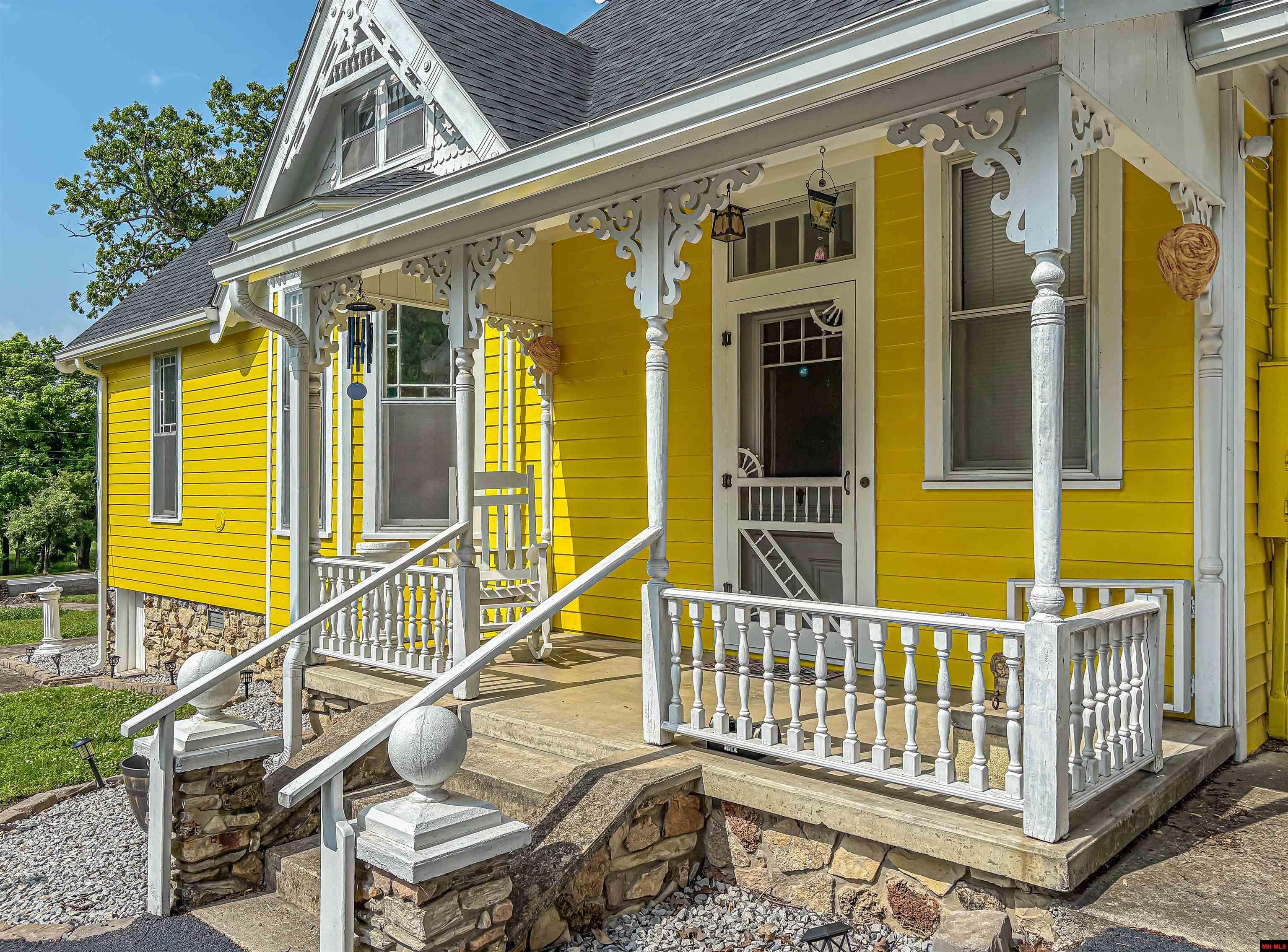432 HWY 62 EAST Yellville, AR 72687