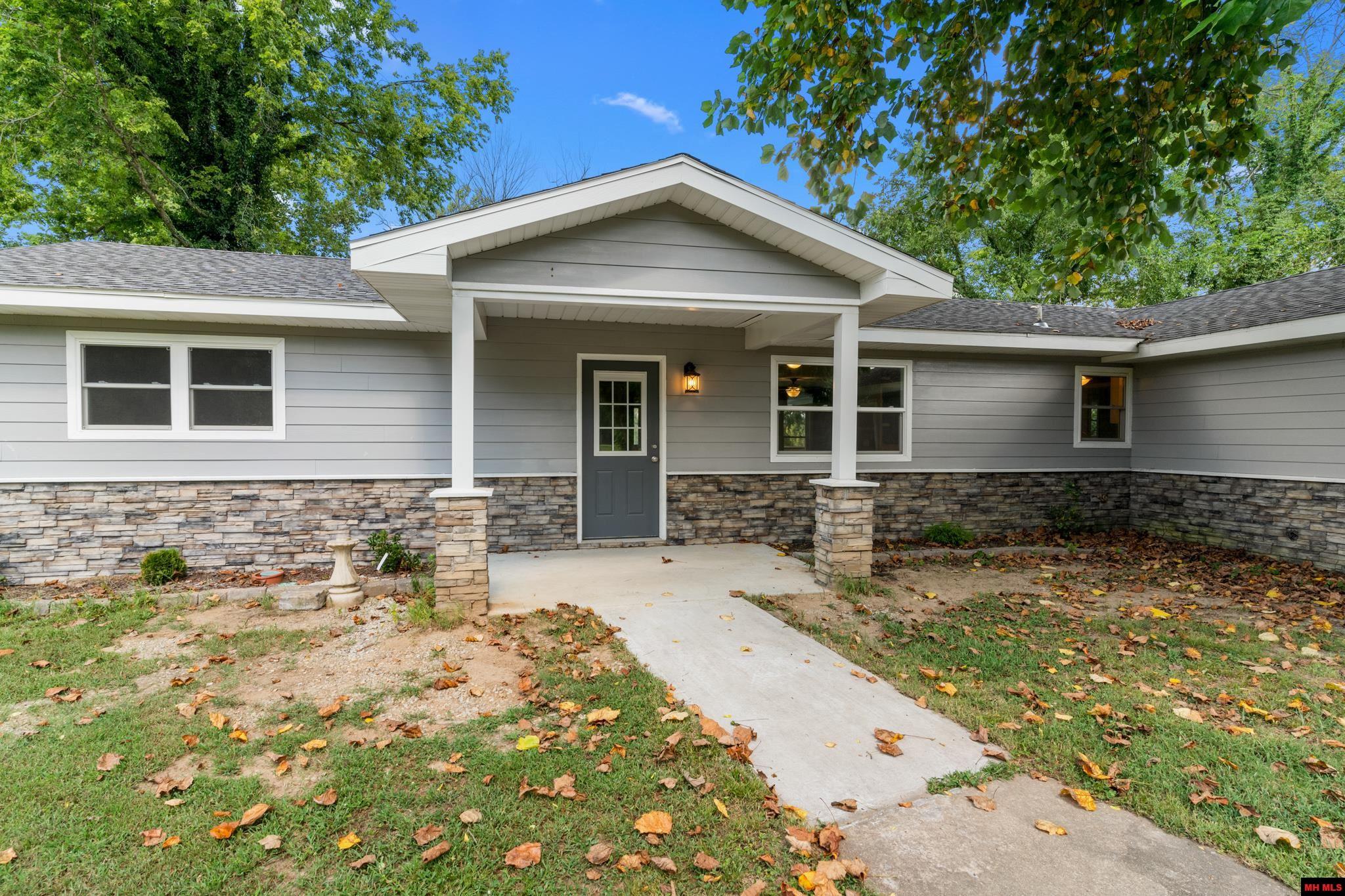 282 RIVERVIEW DRIVE Norfork, AR 72658