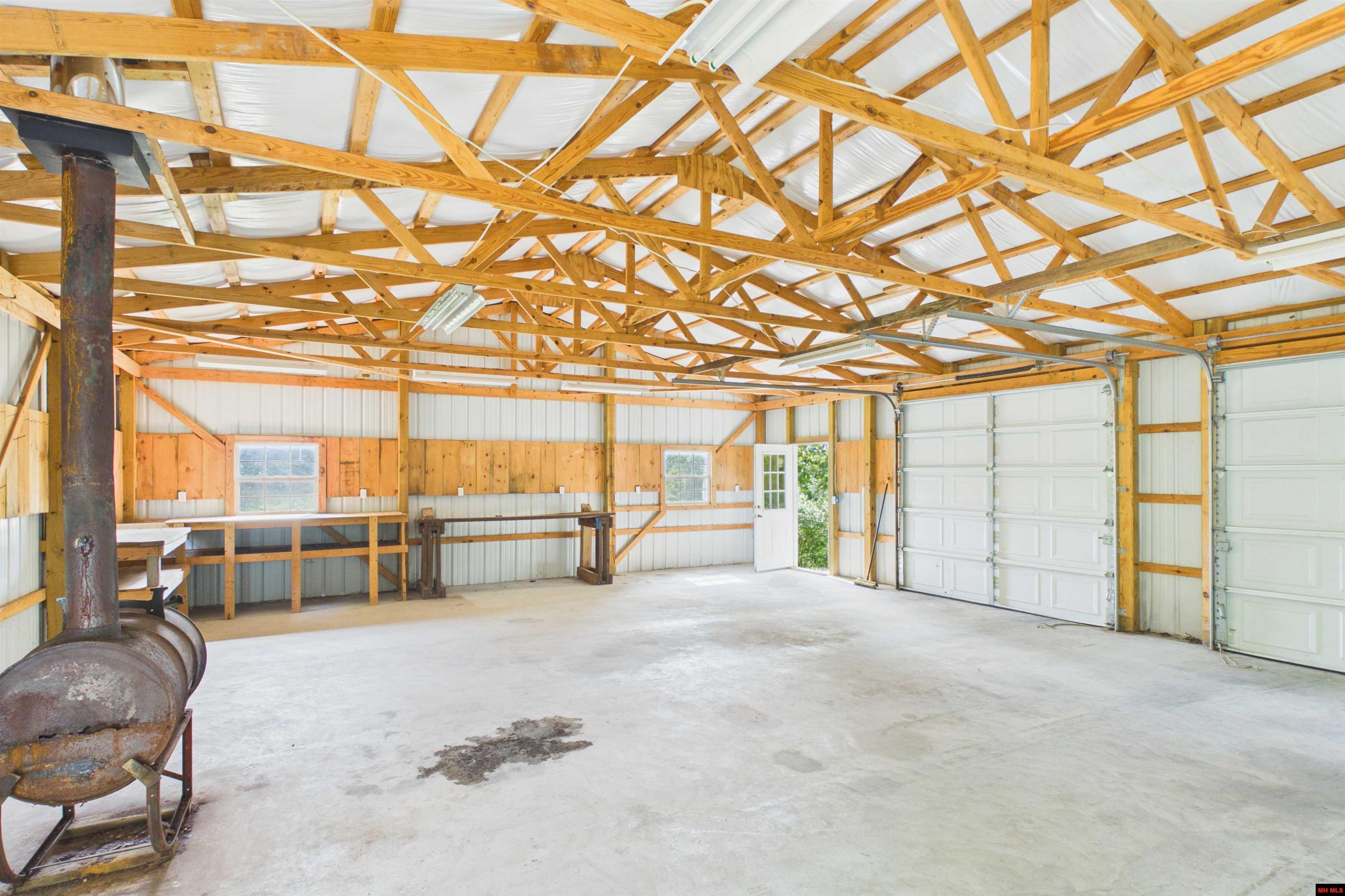 101 CR 632 Mountain Home, AR 72653
