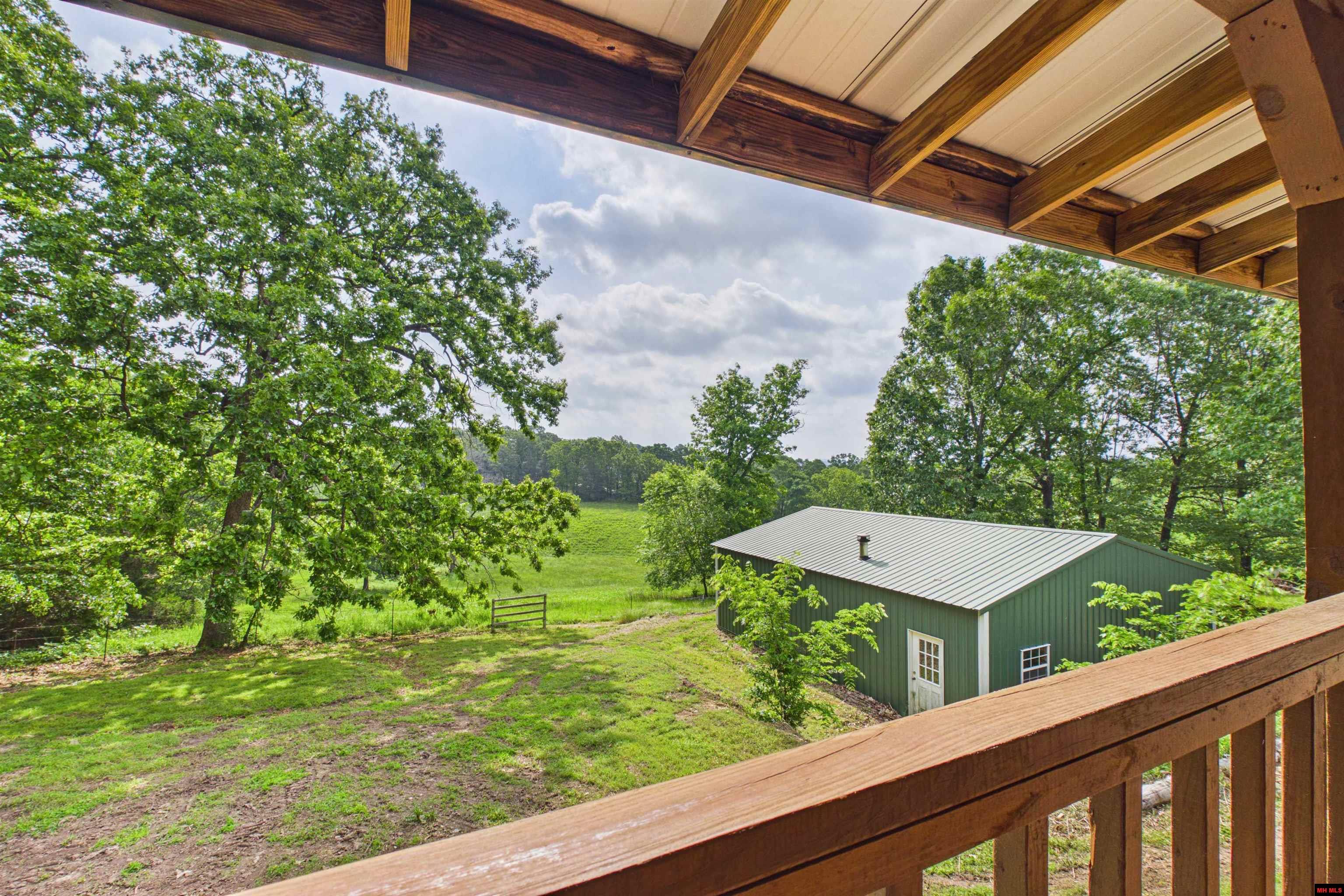 101 CR 632 Mountain Home, AR 72653