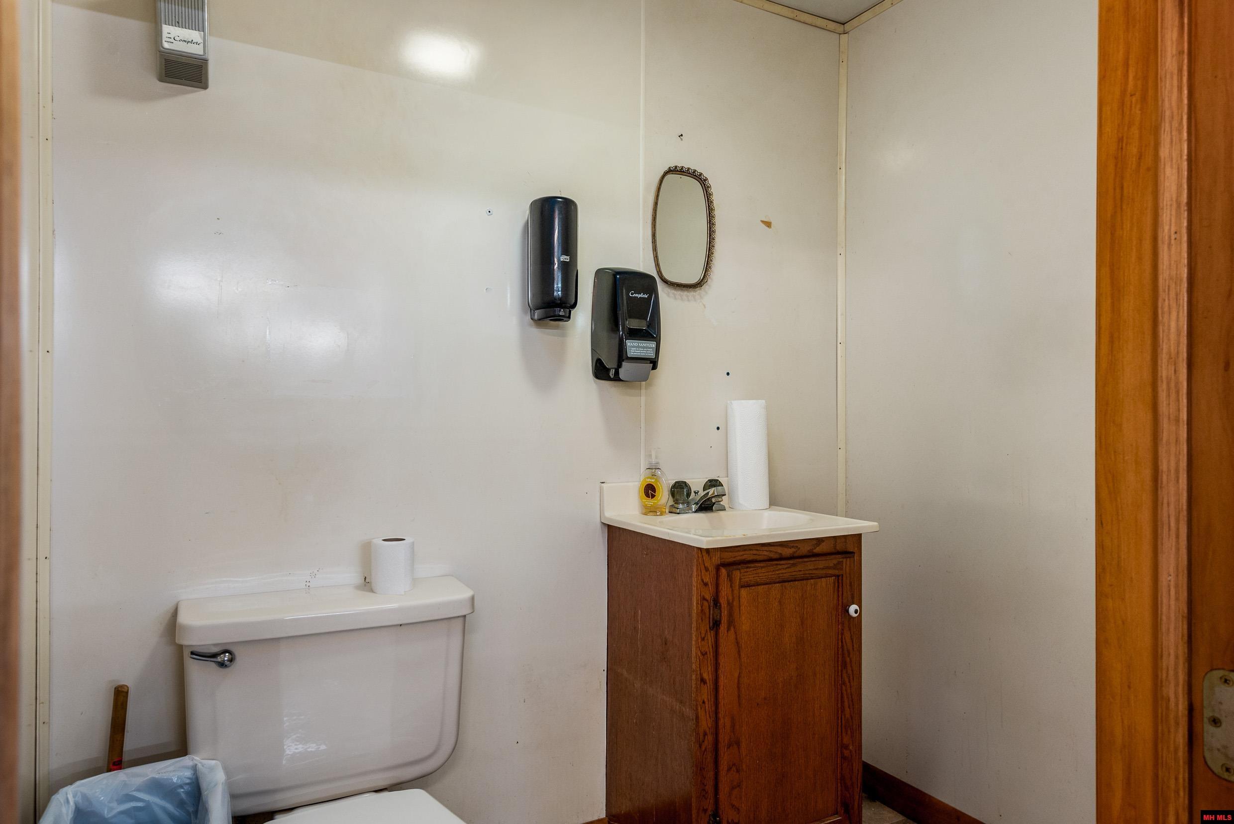 10842 HWY 5 SOUTH Salesville, AR