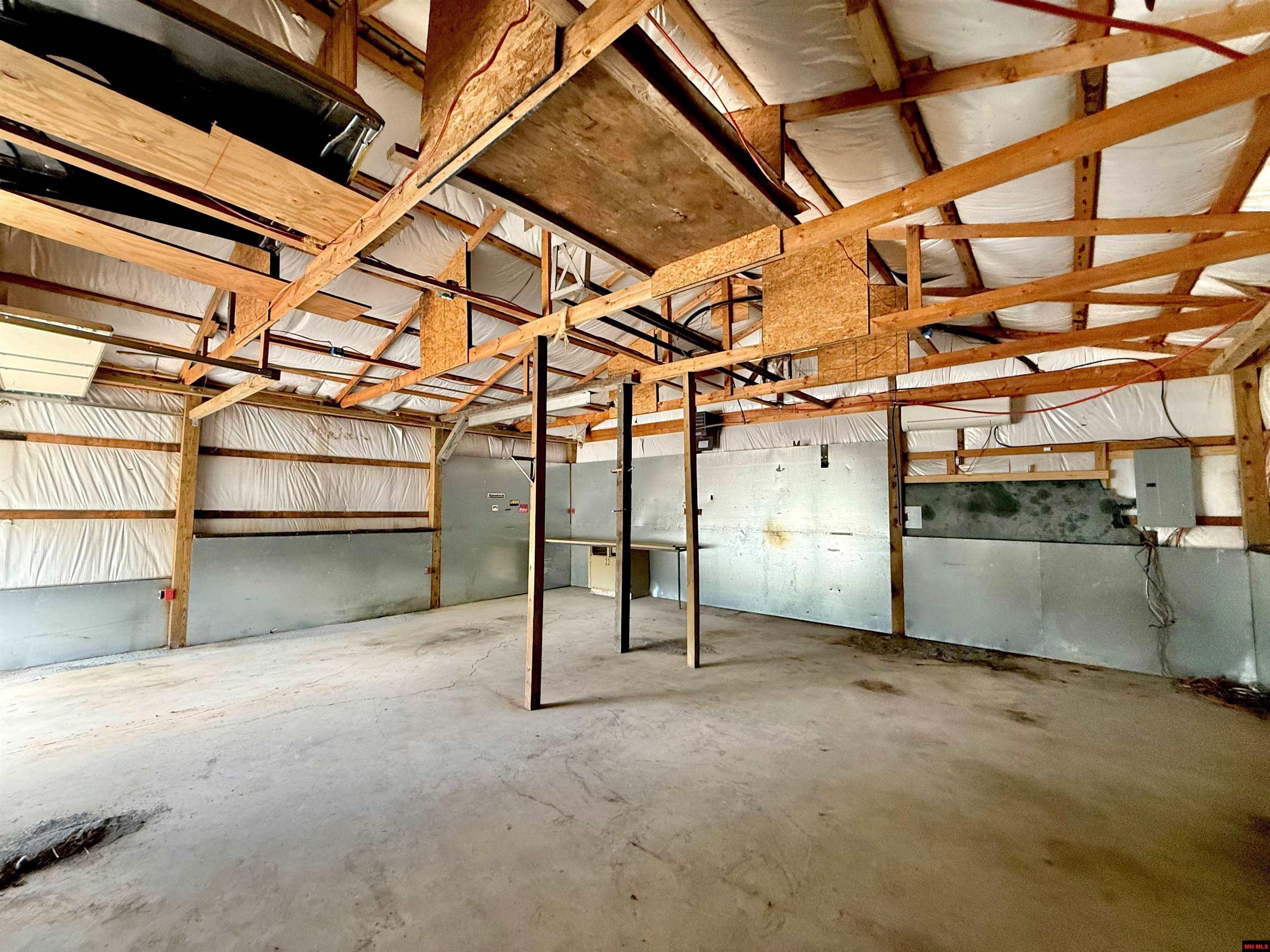 231 WESTCOTT DRIVE Mountain Home, AR