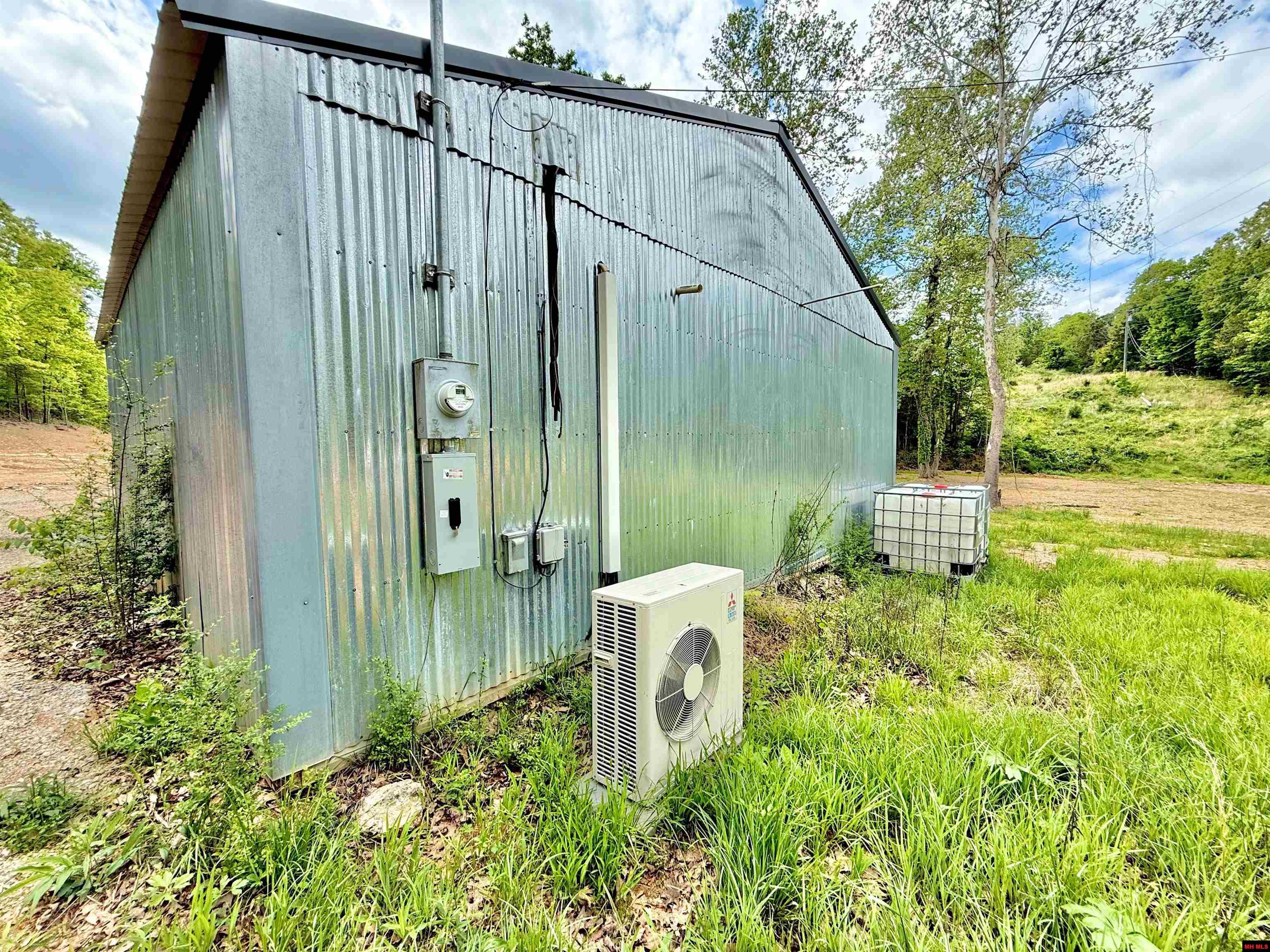 231 WESTCOTT DRIVE Mountain Home, AR