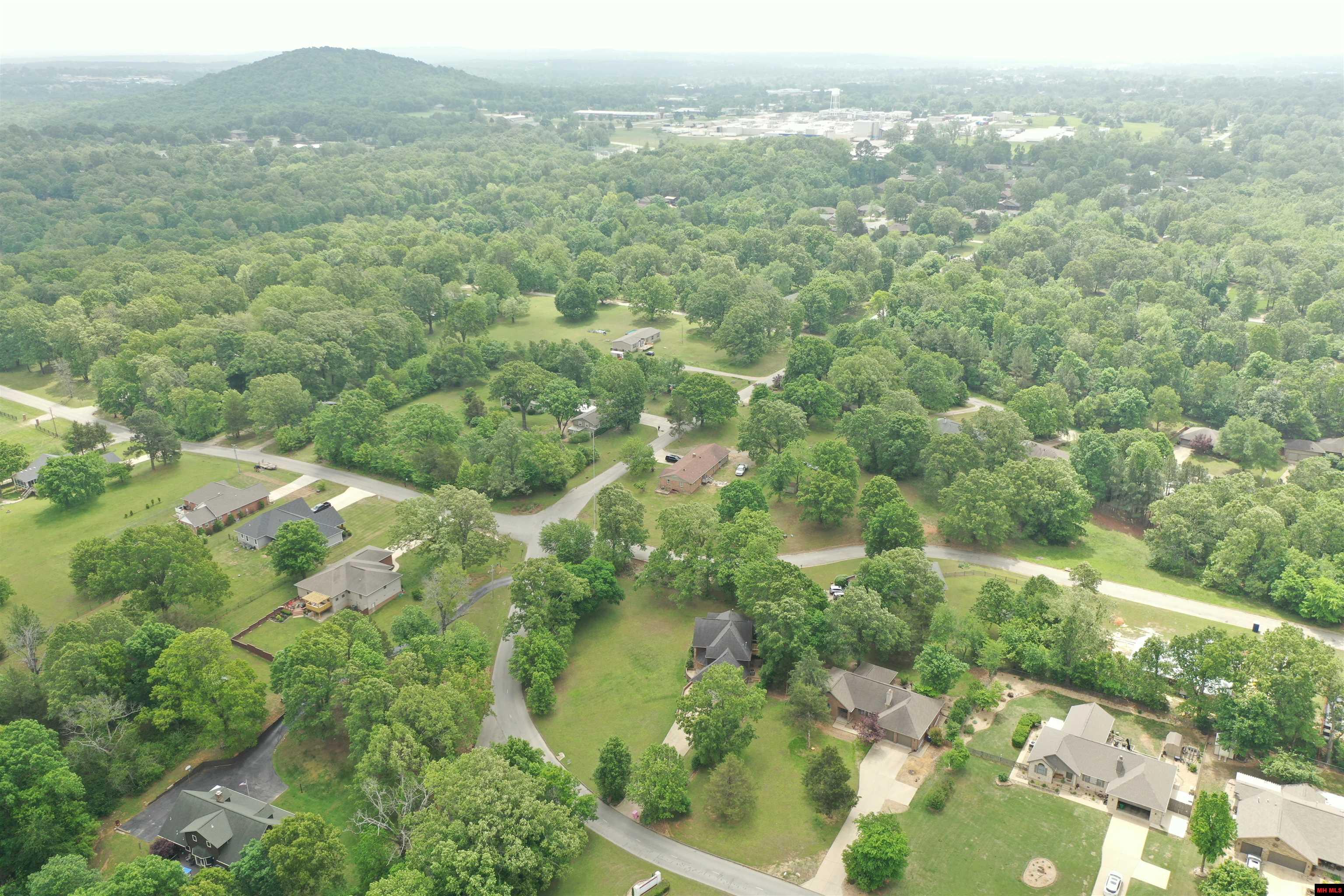 82 Northpointe Drive