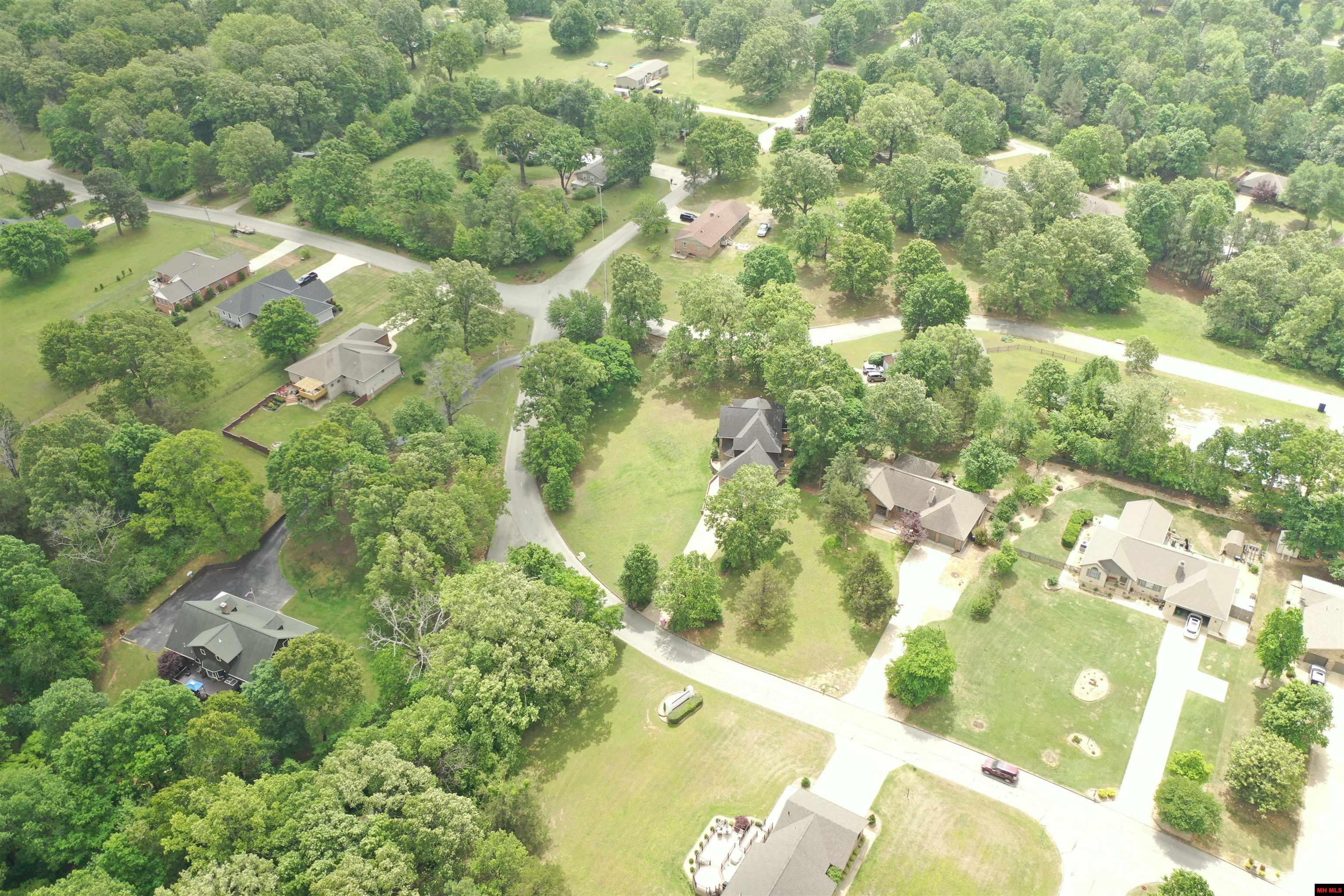82 Northpointe Drive