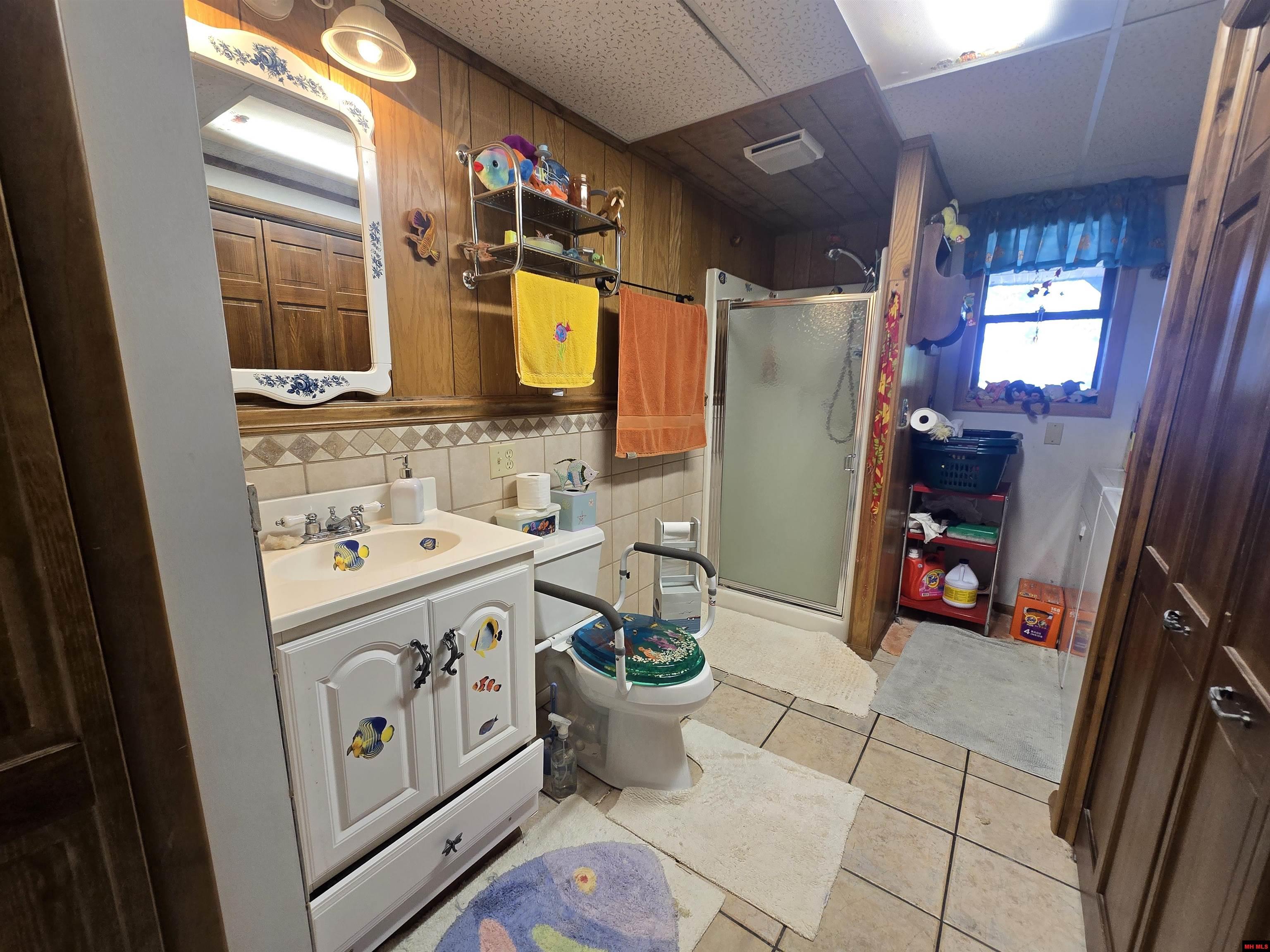 1535 MC 142 Oakland, AR 72661