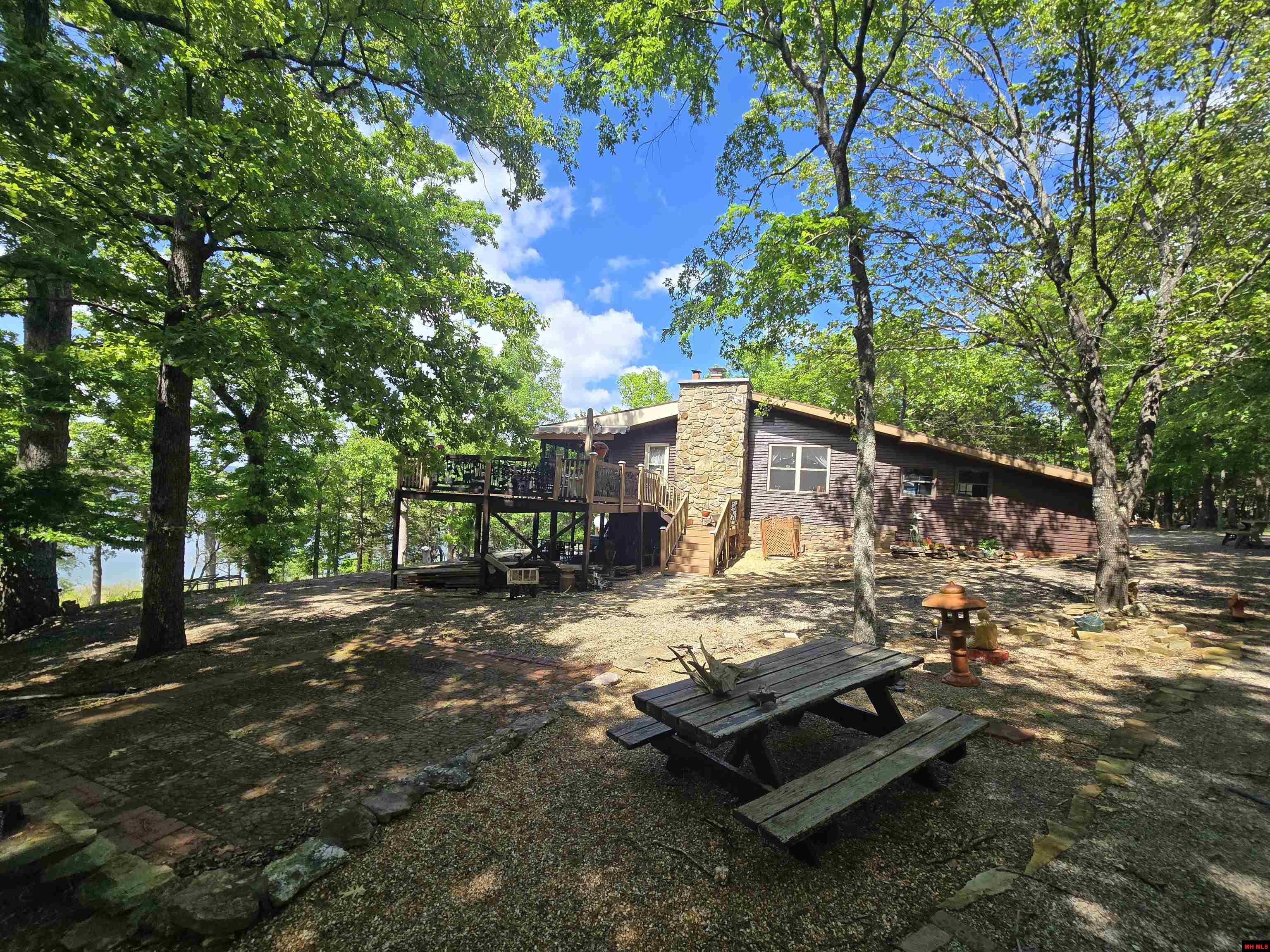 1535 MC 142 Oakland, AR 72661