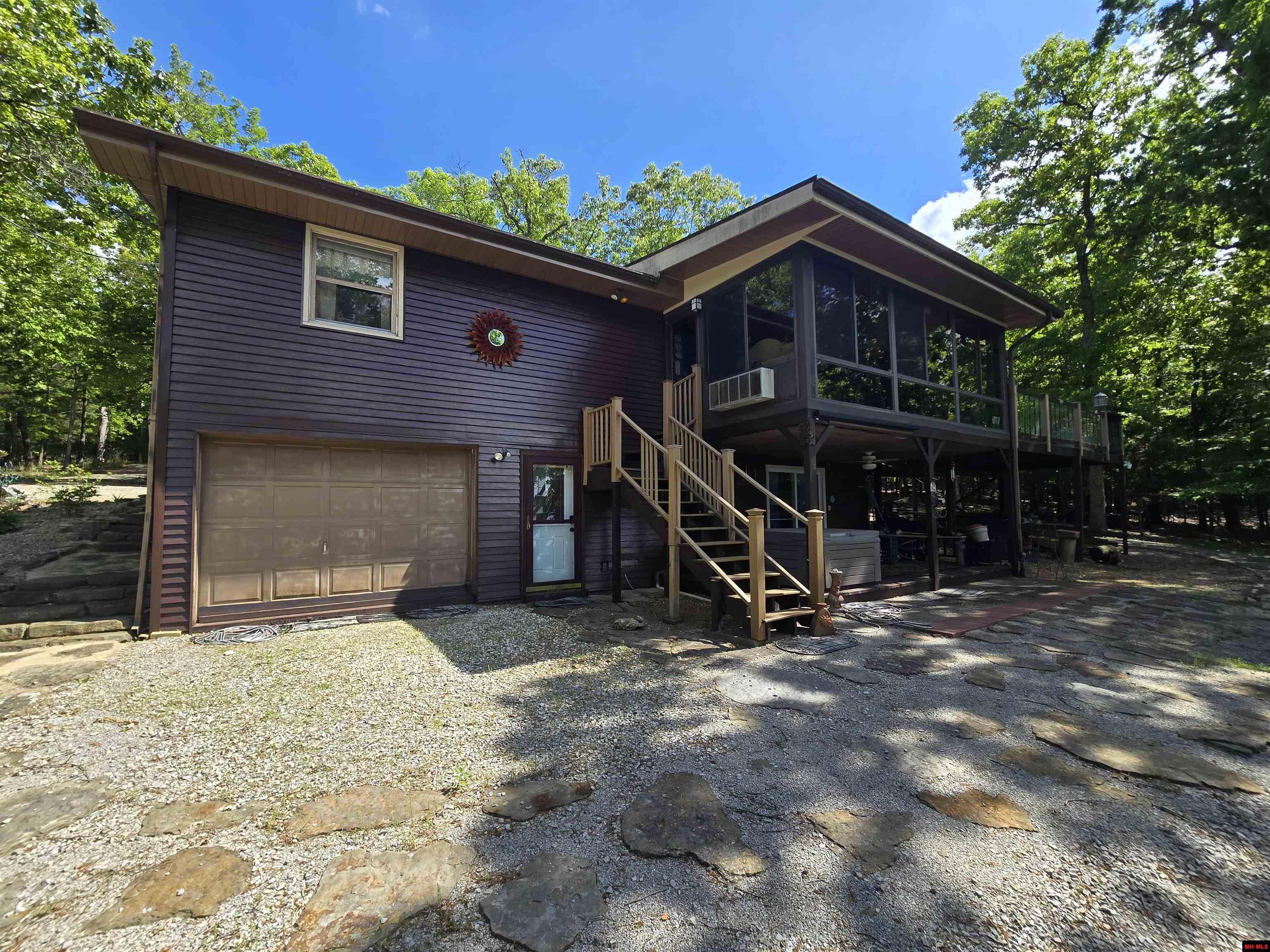 1535 MC 142 Oakland, AR 72661