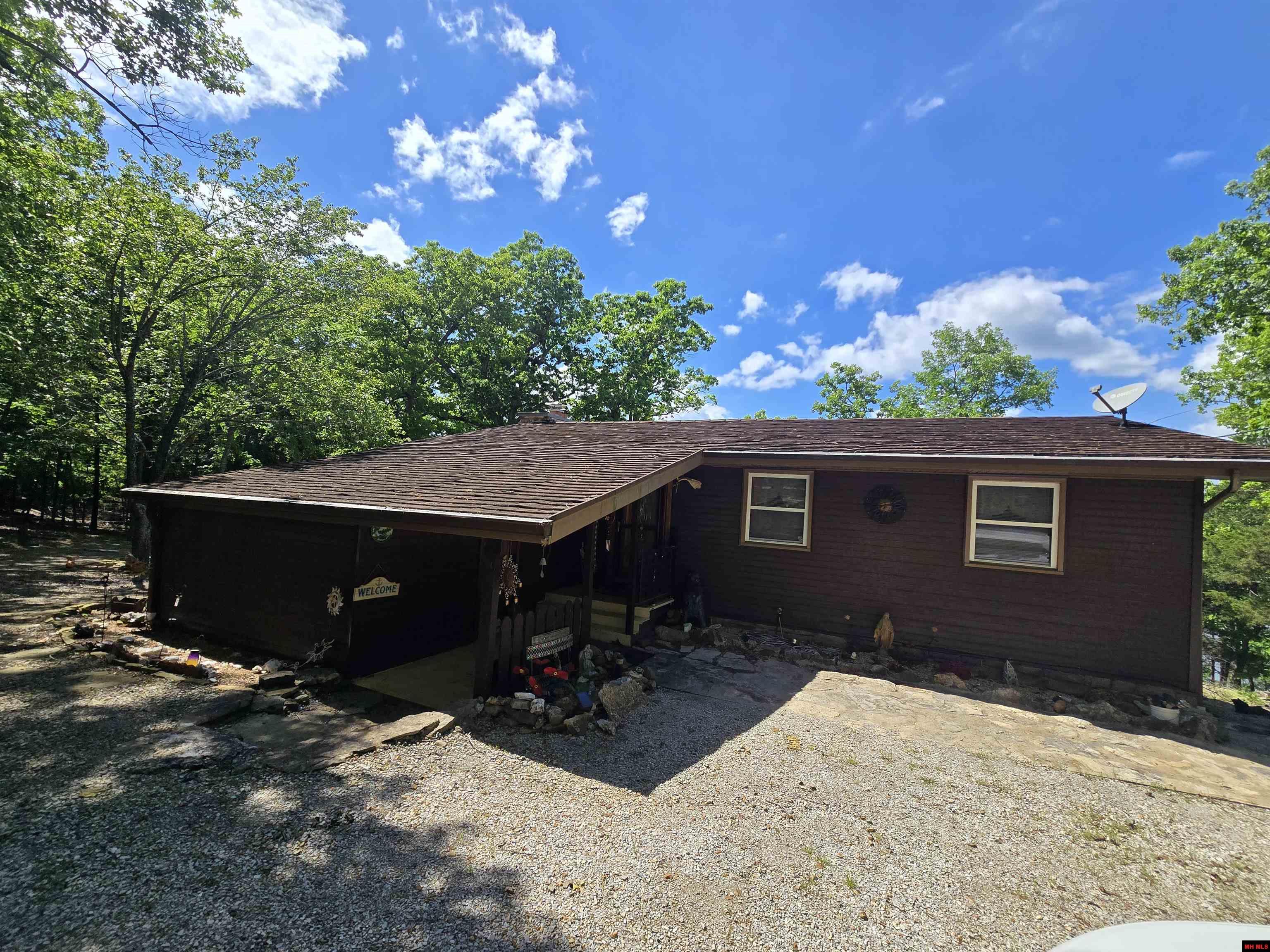 1535 MC 142 Oakland, AR 72661