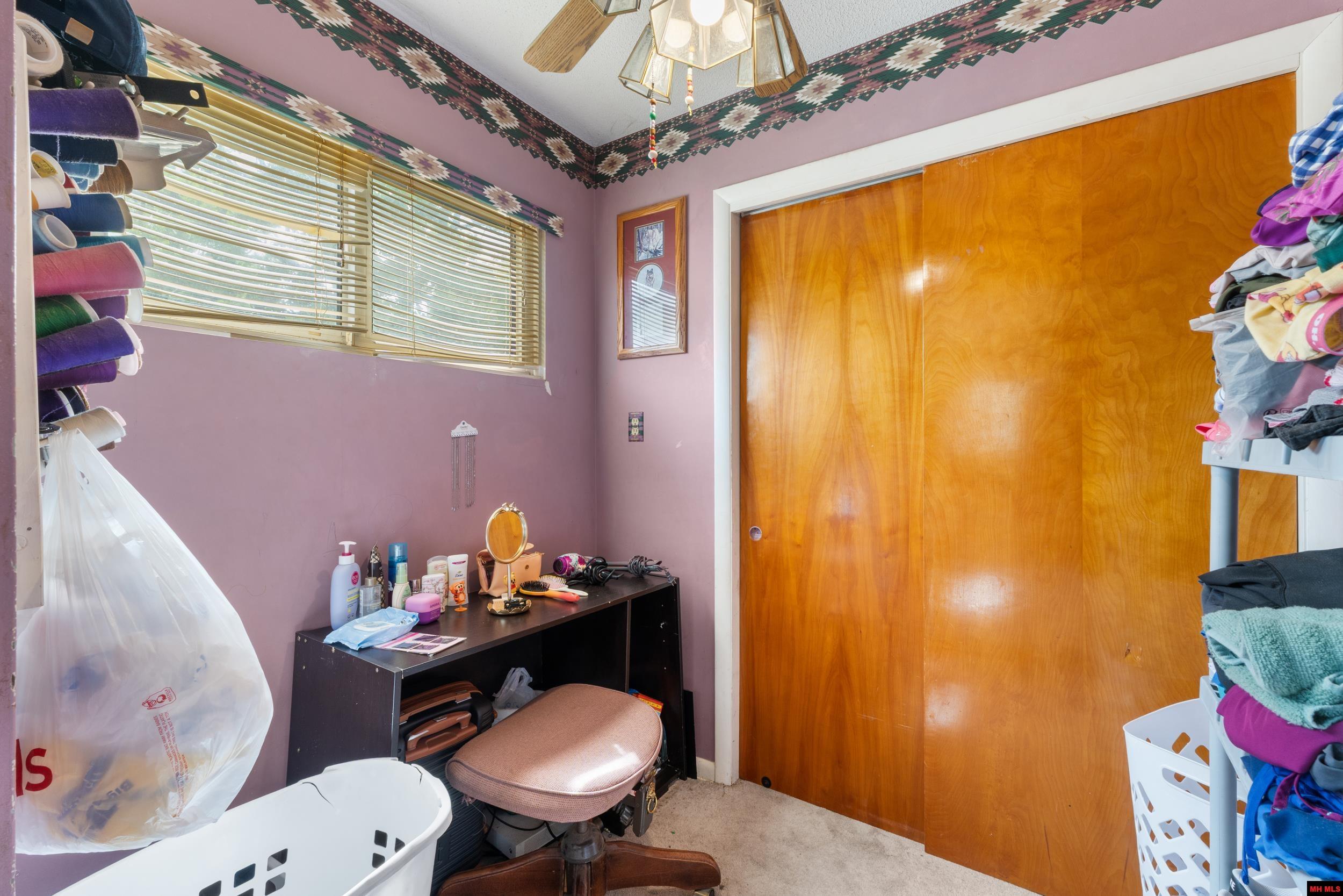284 Crestview Drive