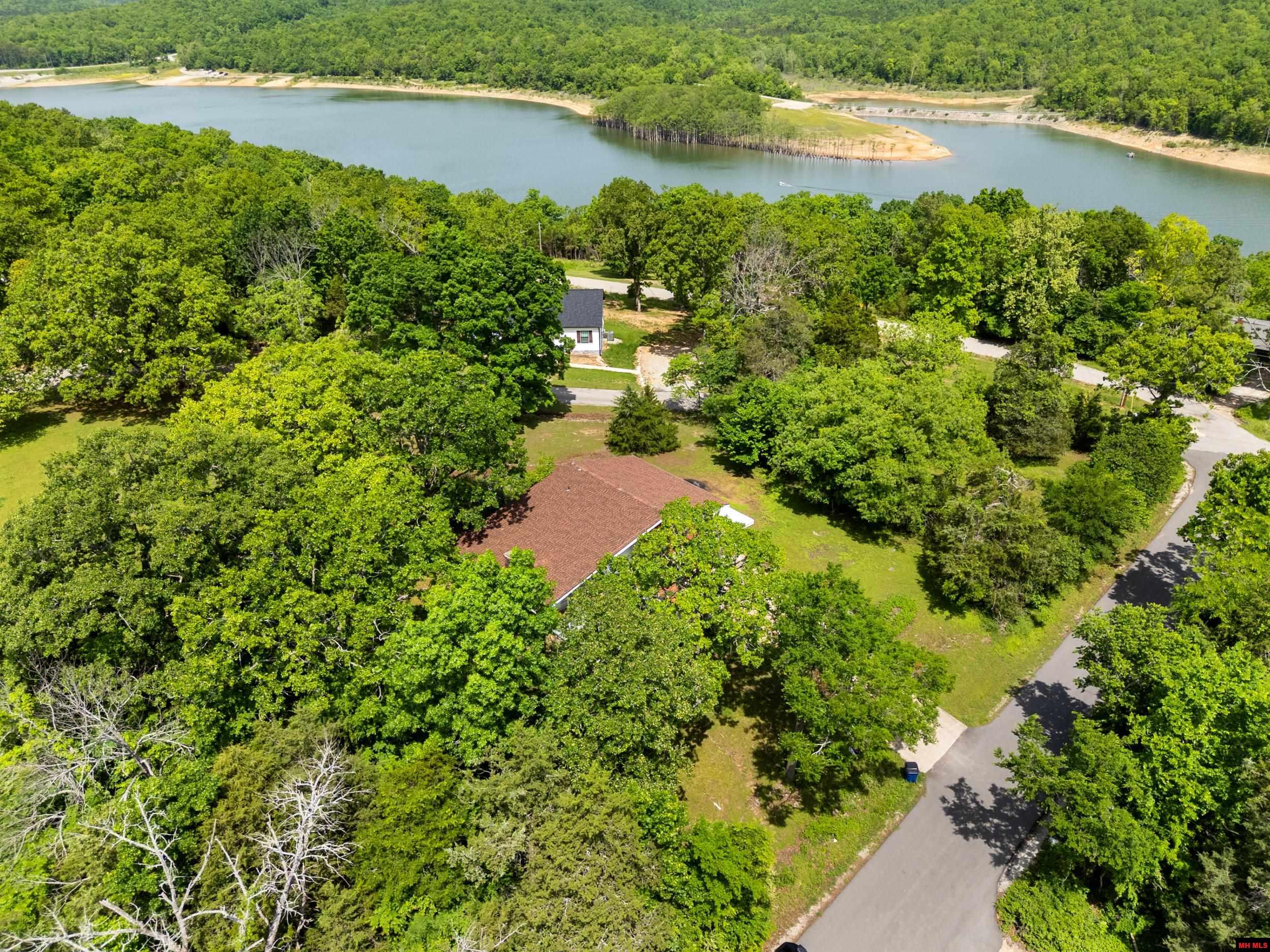 284 Crestview Drive