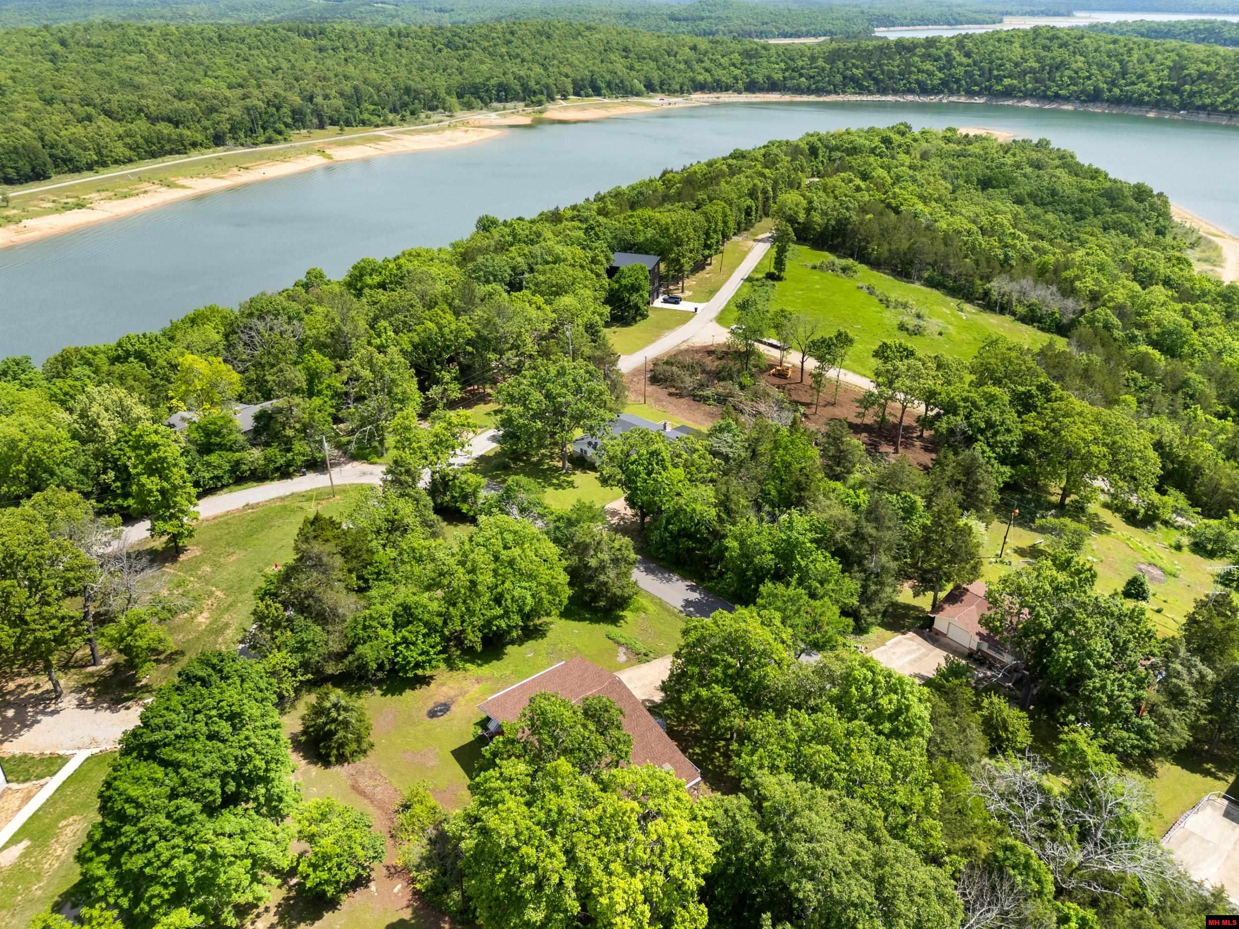284 Crestview Drive
