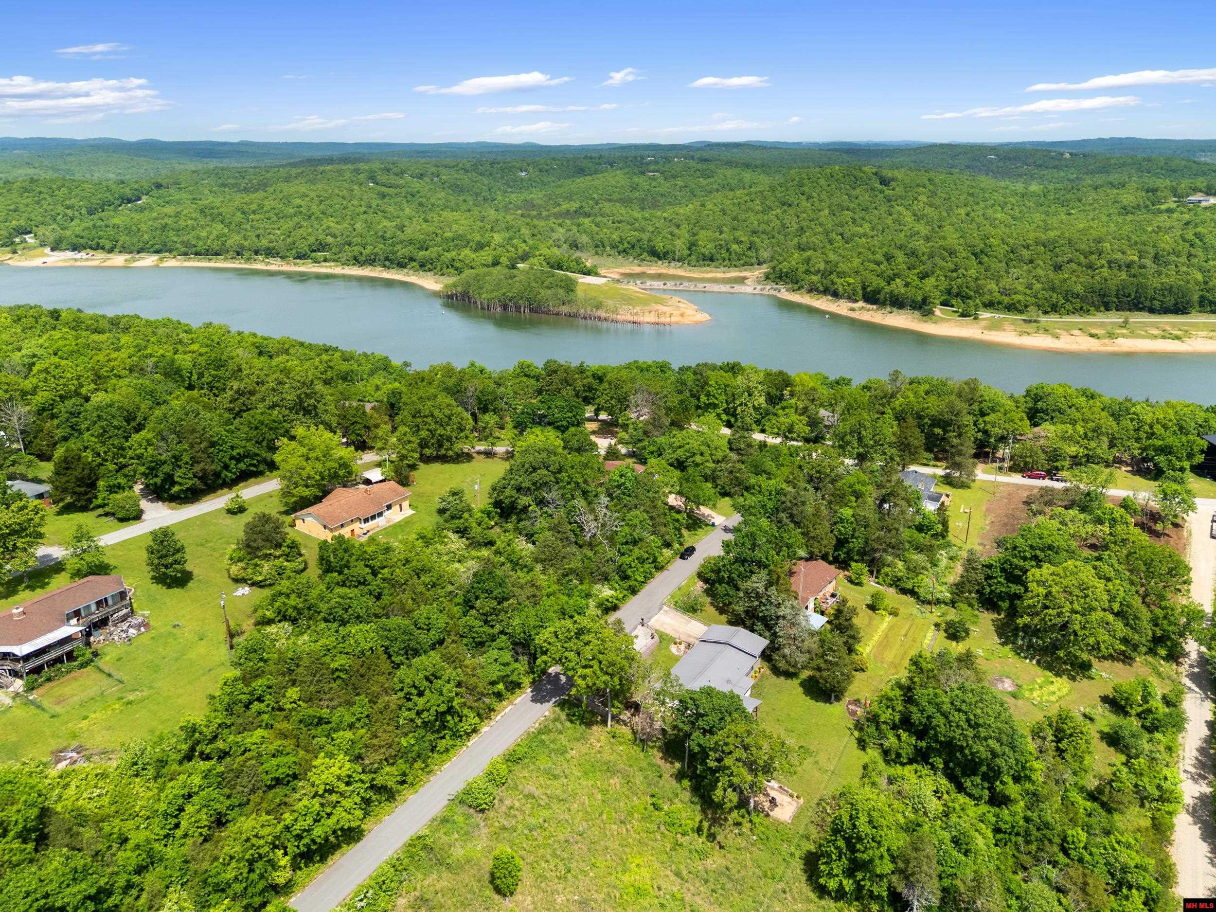 284 Crestview Drive