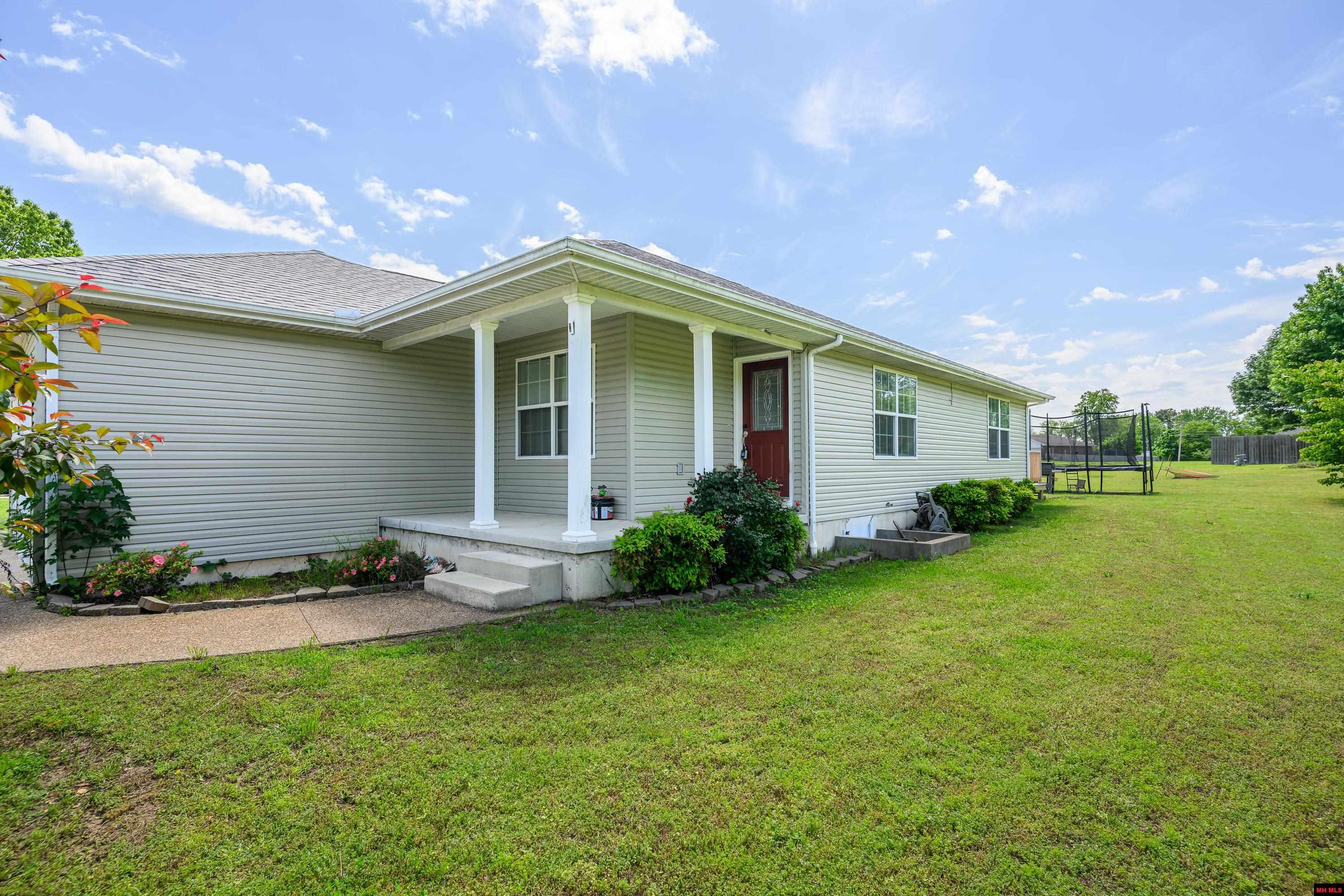 238 MAGNESS DRIVE Gassville, AR 72635