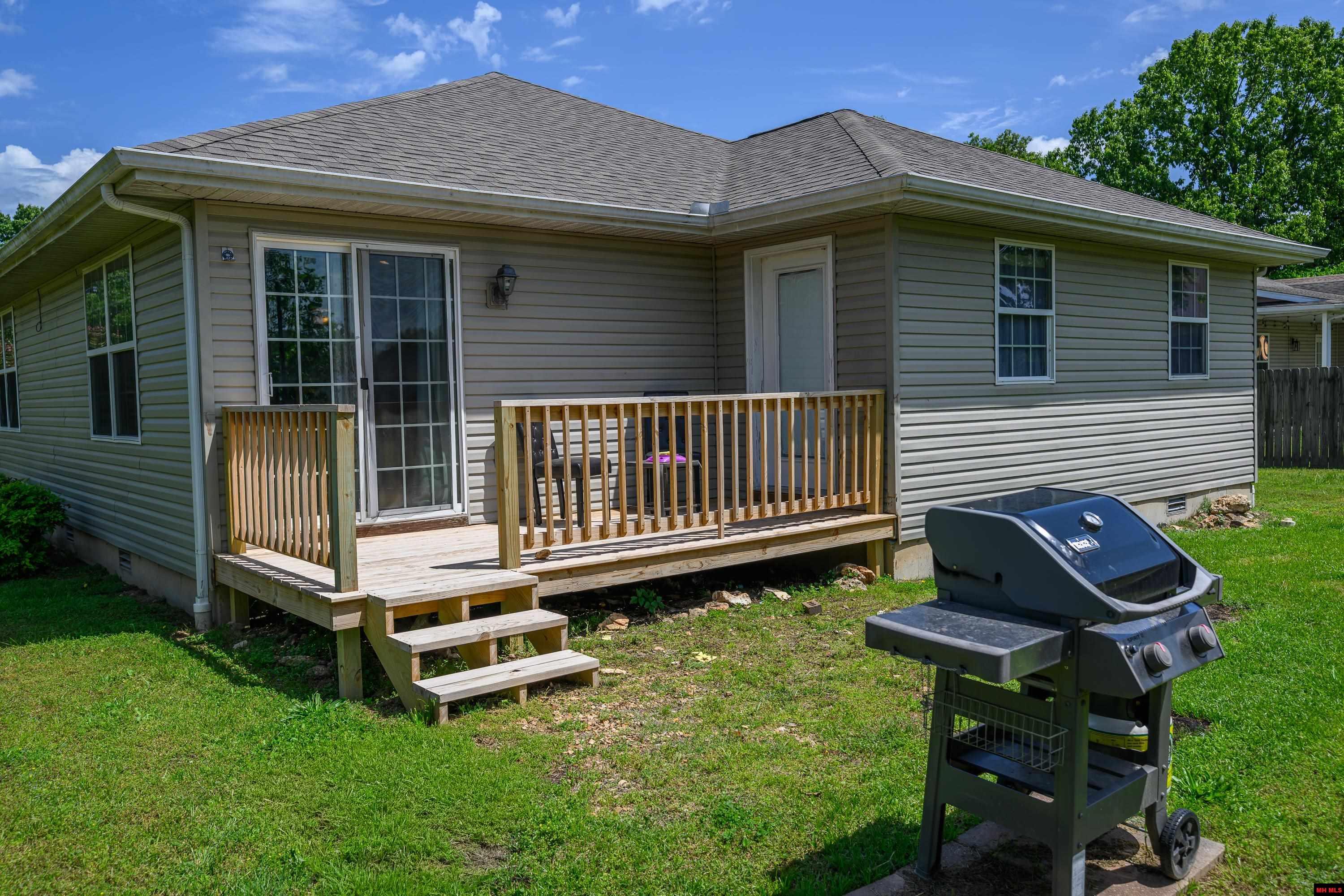 238 MAGNESS DRIVE Gassville, AR 72635