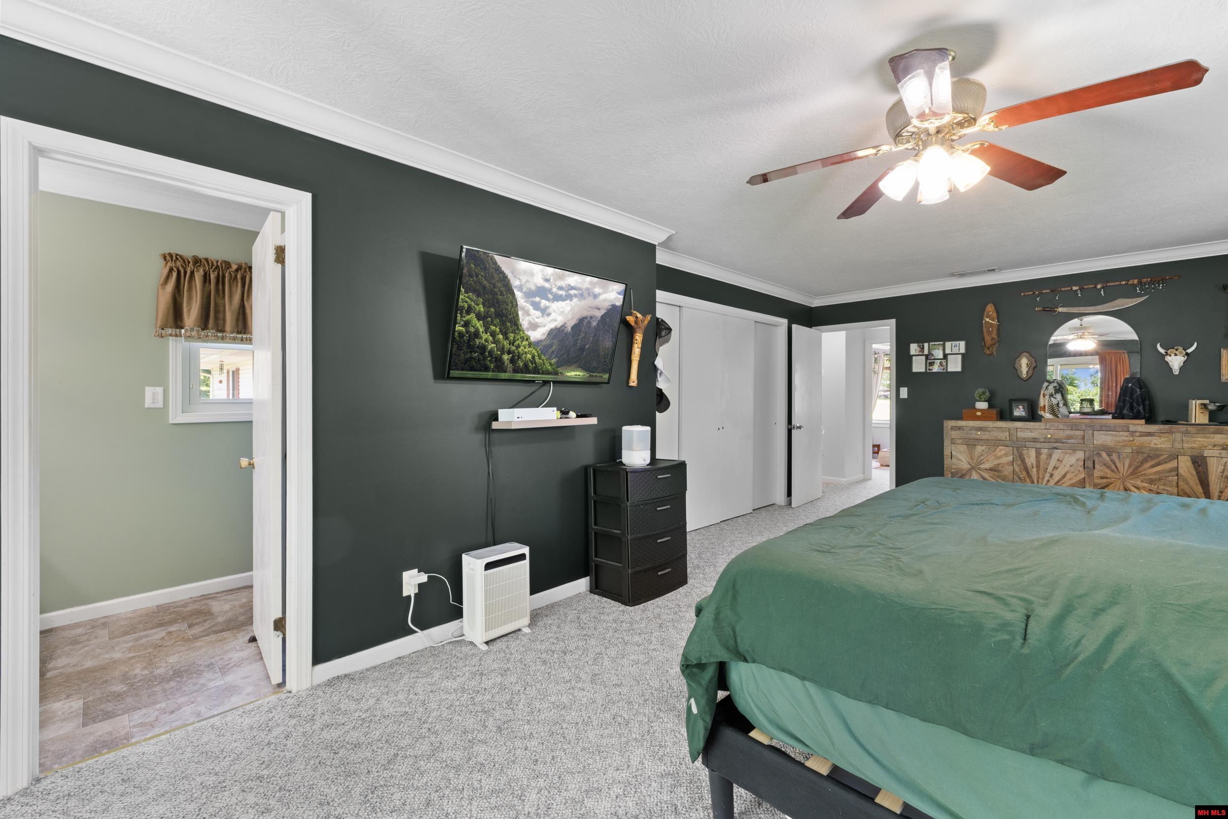 38 FISH & GAME ROAD Mountain Home, AR 72653