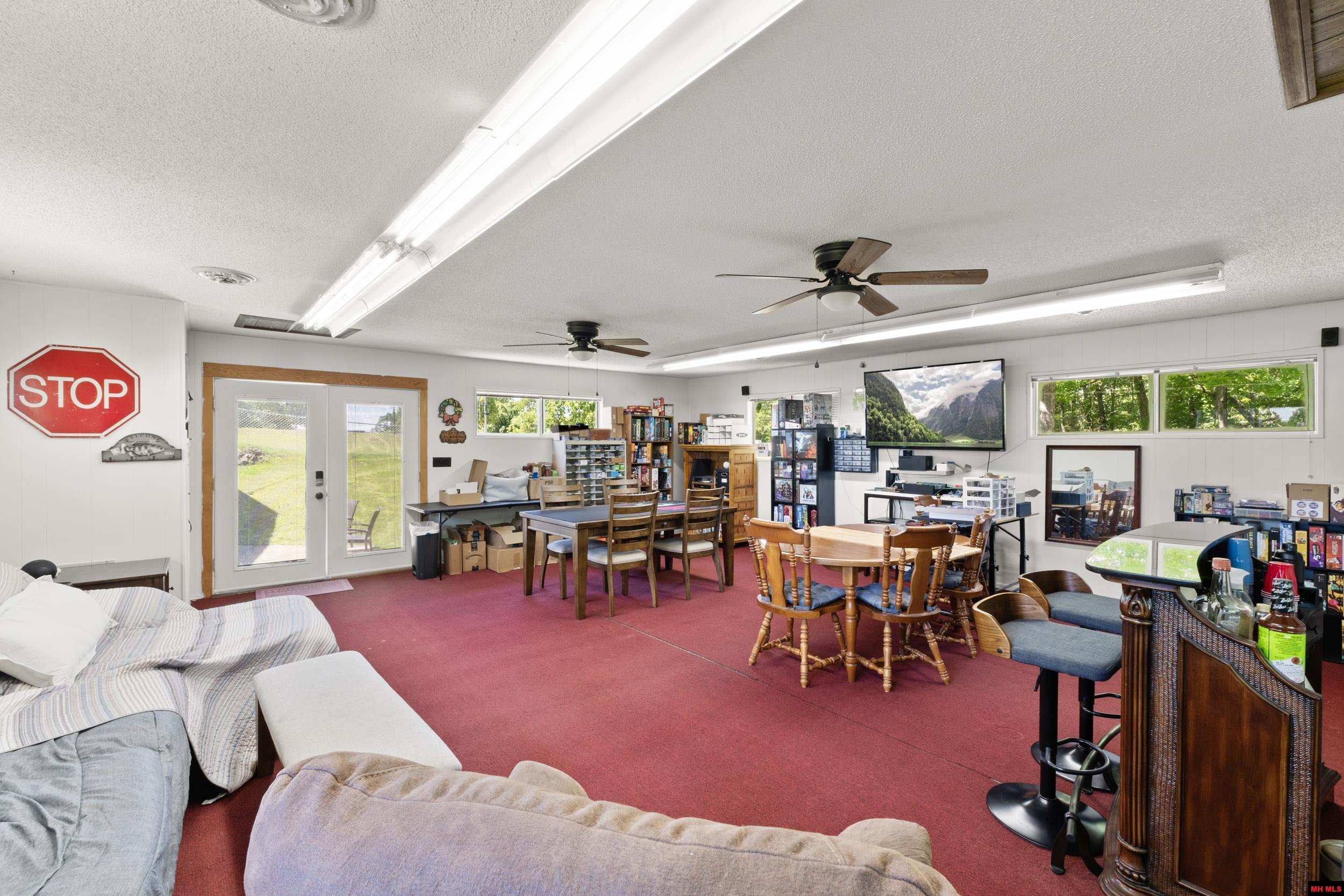 38 FISH & GAME ROAD Mountain Home, AR 72653