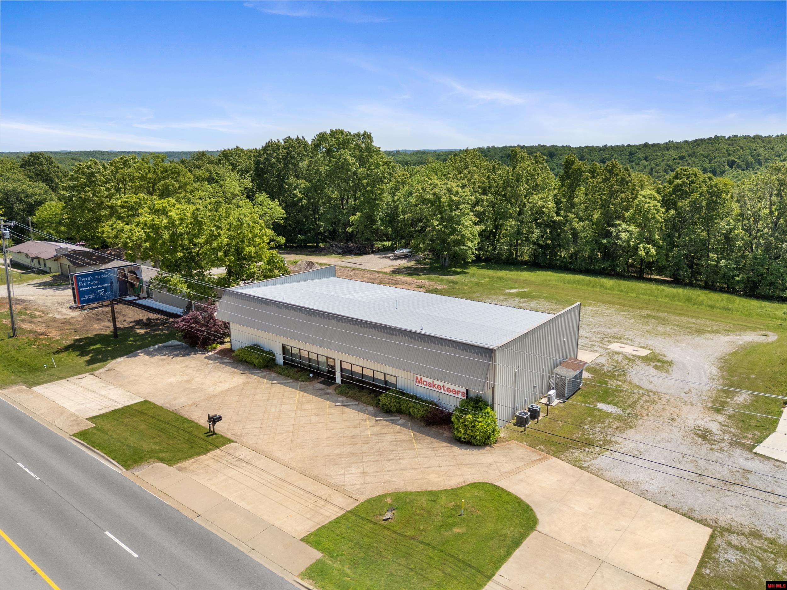 5499 HWY 62 EAST Mountain Home, AR