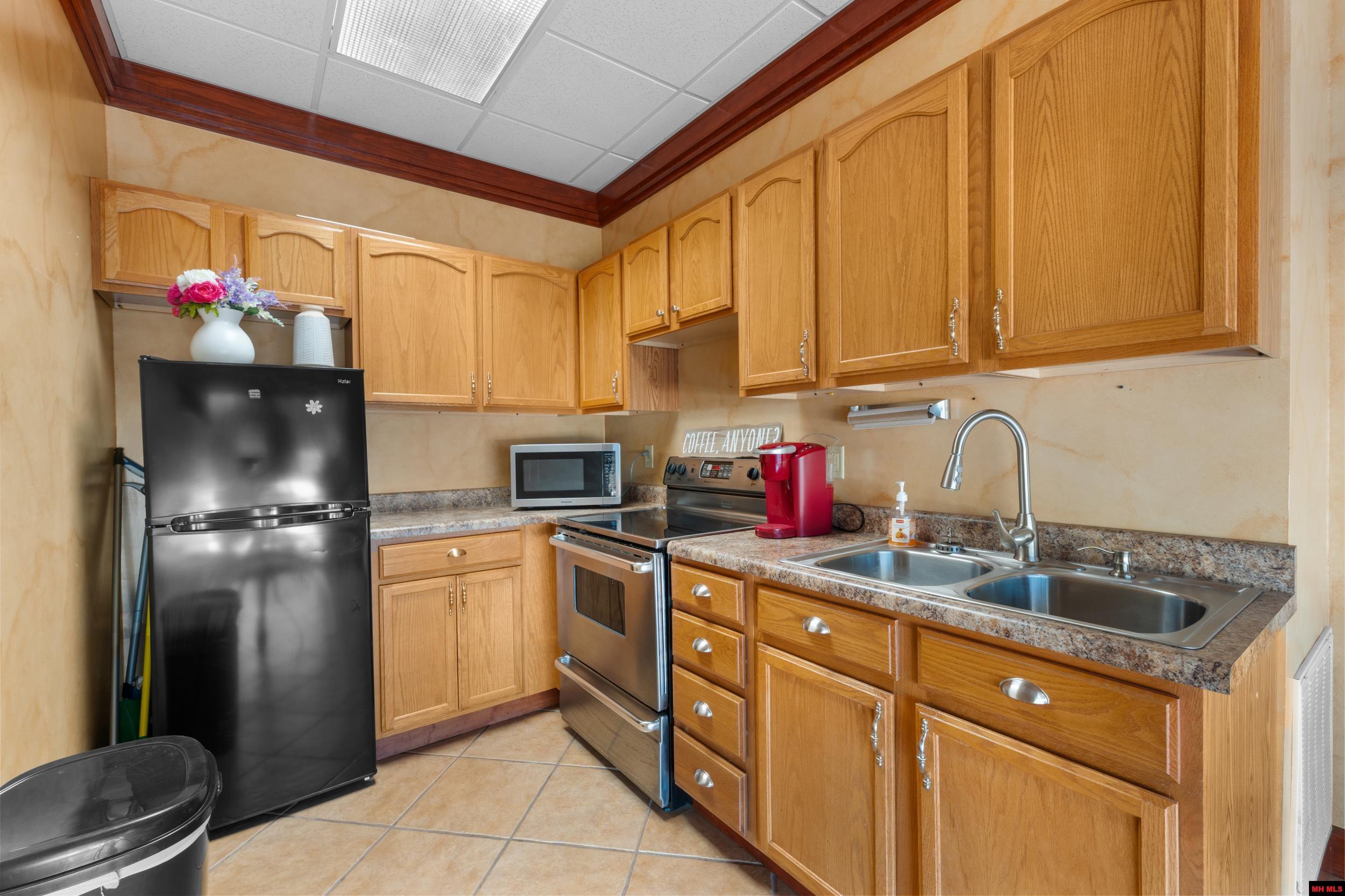 5499 HWY 62 EAST Mountain Home, AR