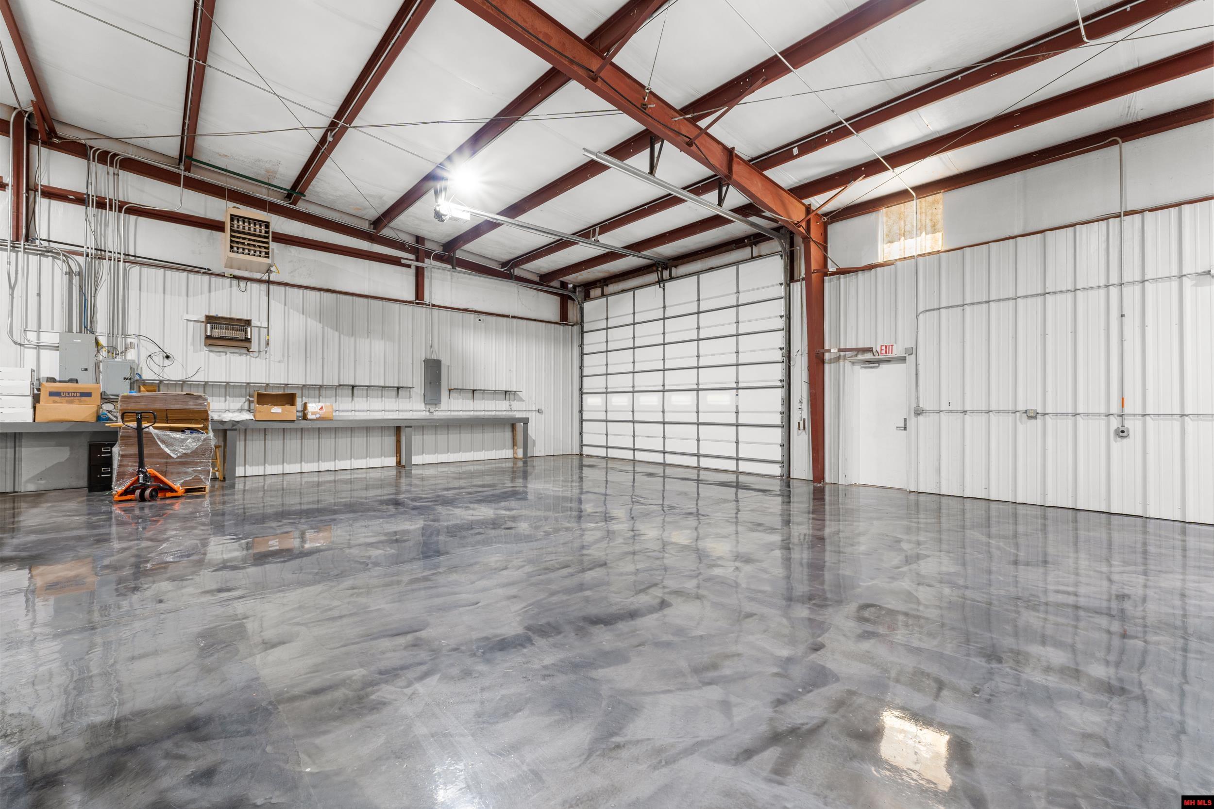 5499 HWY 62 EAST Mountain Home, AR