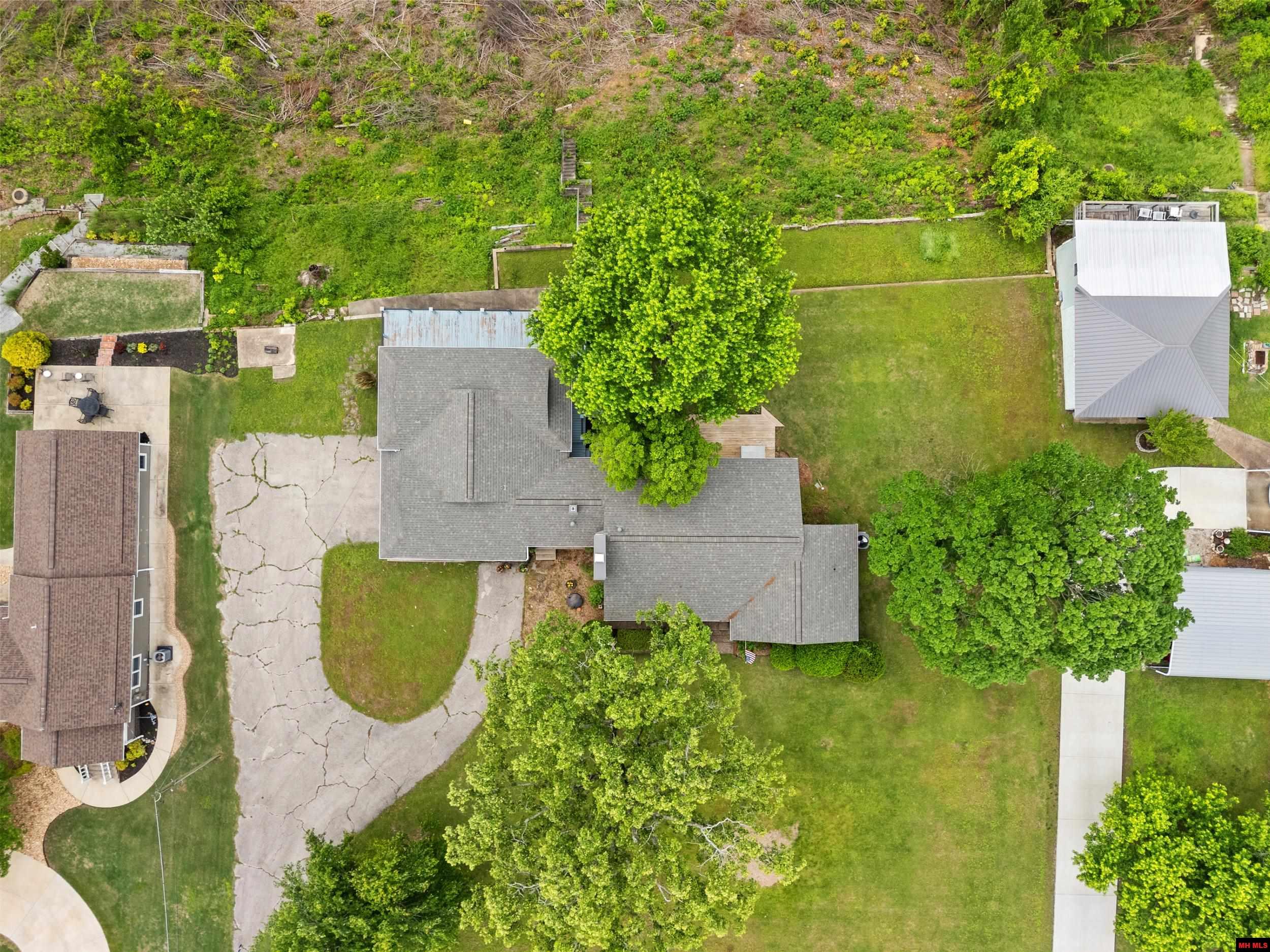 523 Harding Boulevard