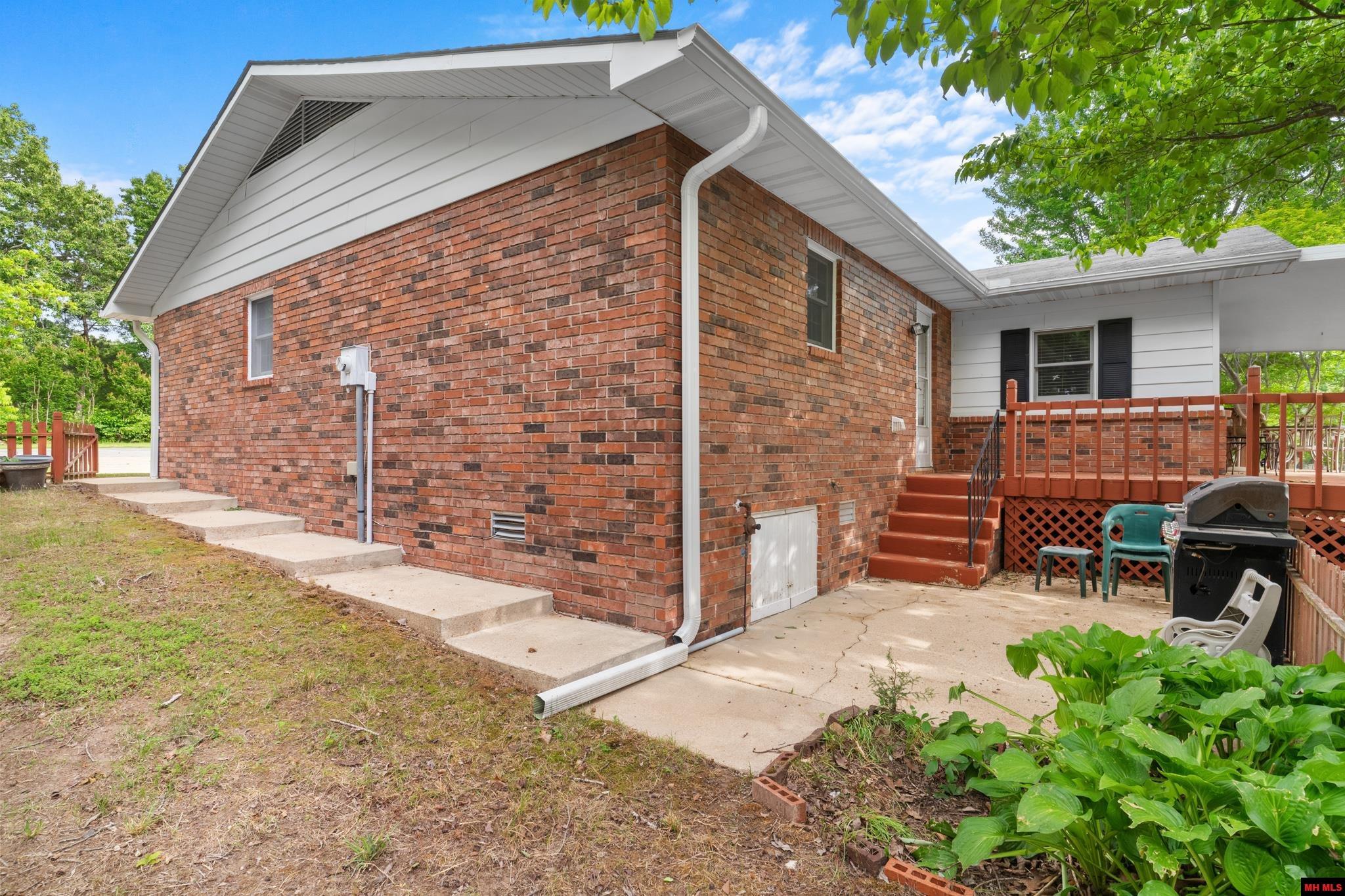 86 Rose Lane
