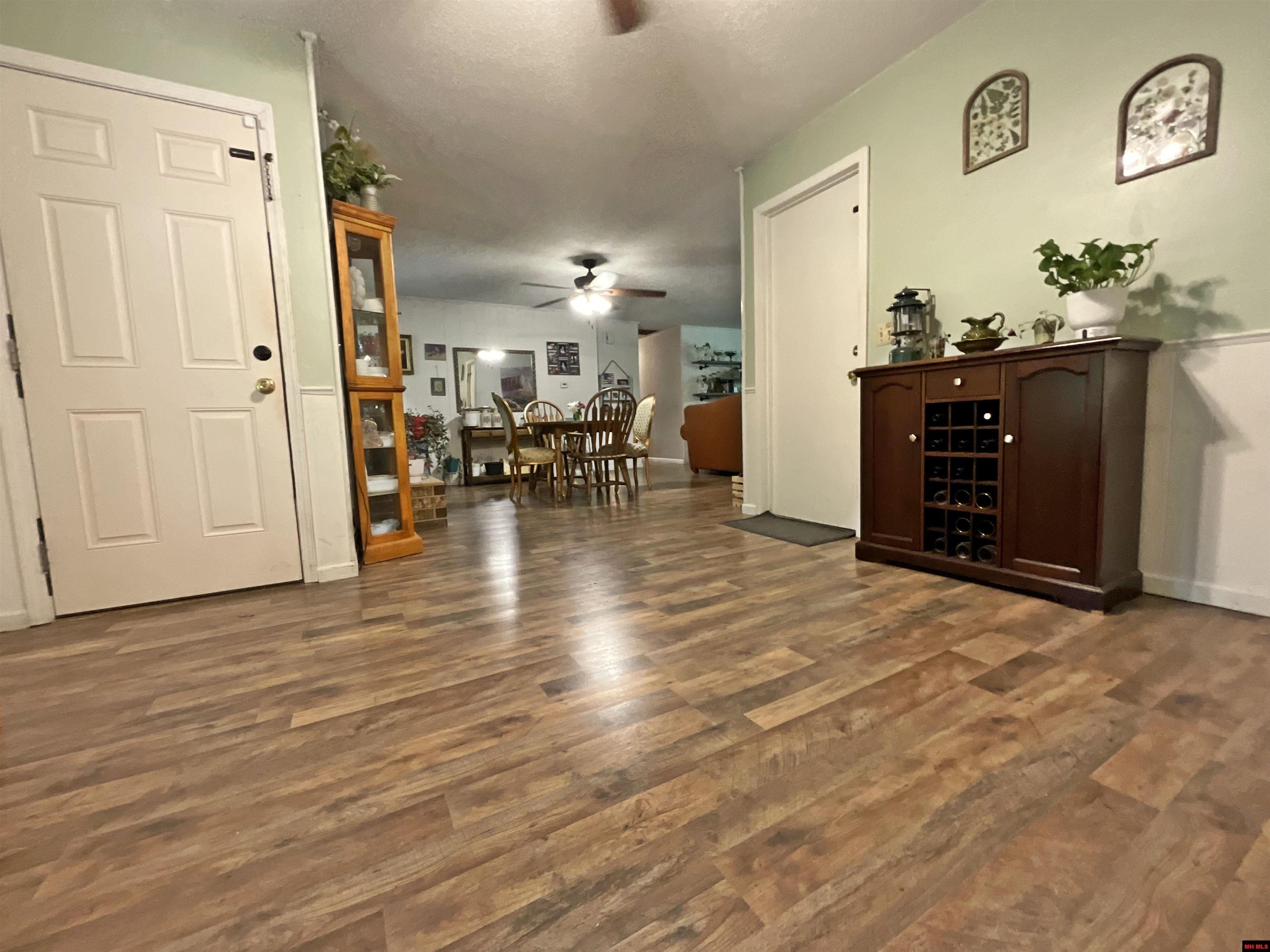 4432 County Road 6270
