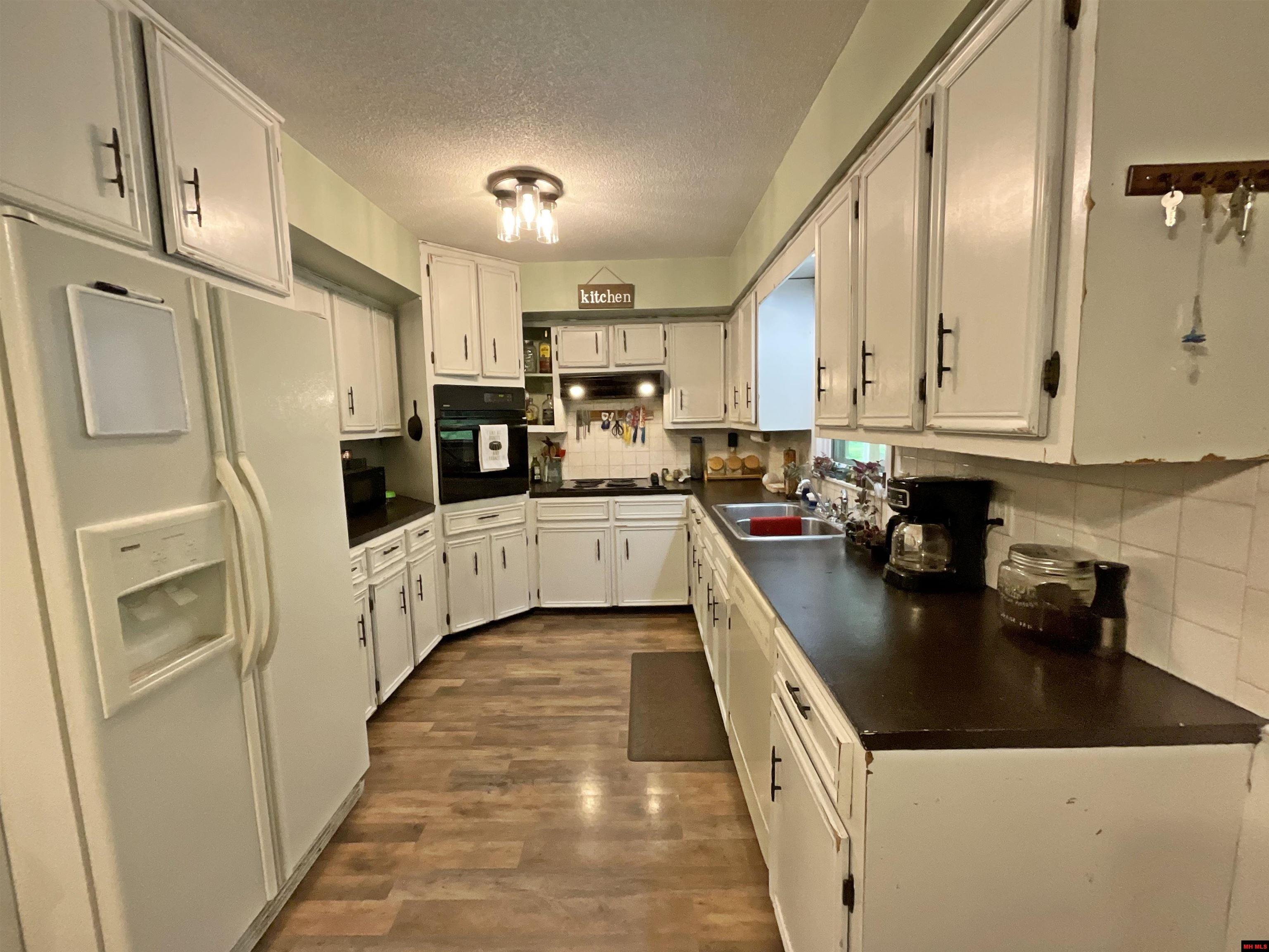4432 County Road 6270