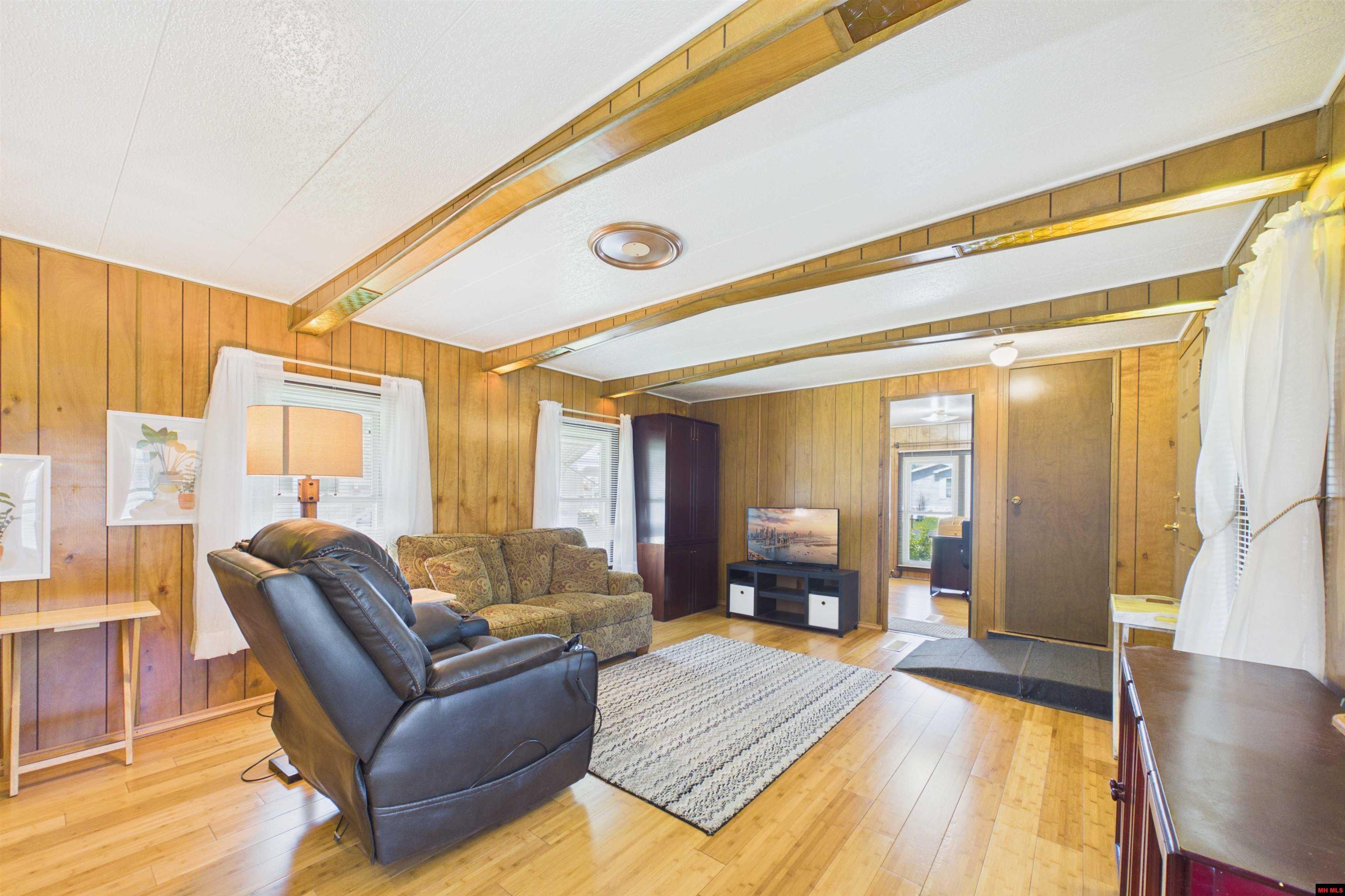 137 WEHMEYER LOOP Mountain Home, AR