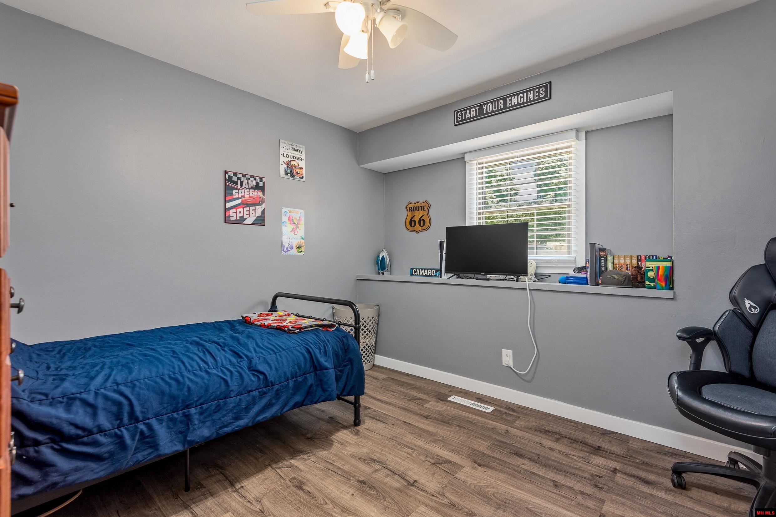 1528 Berry Lane