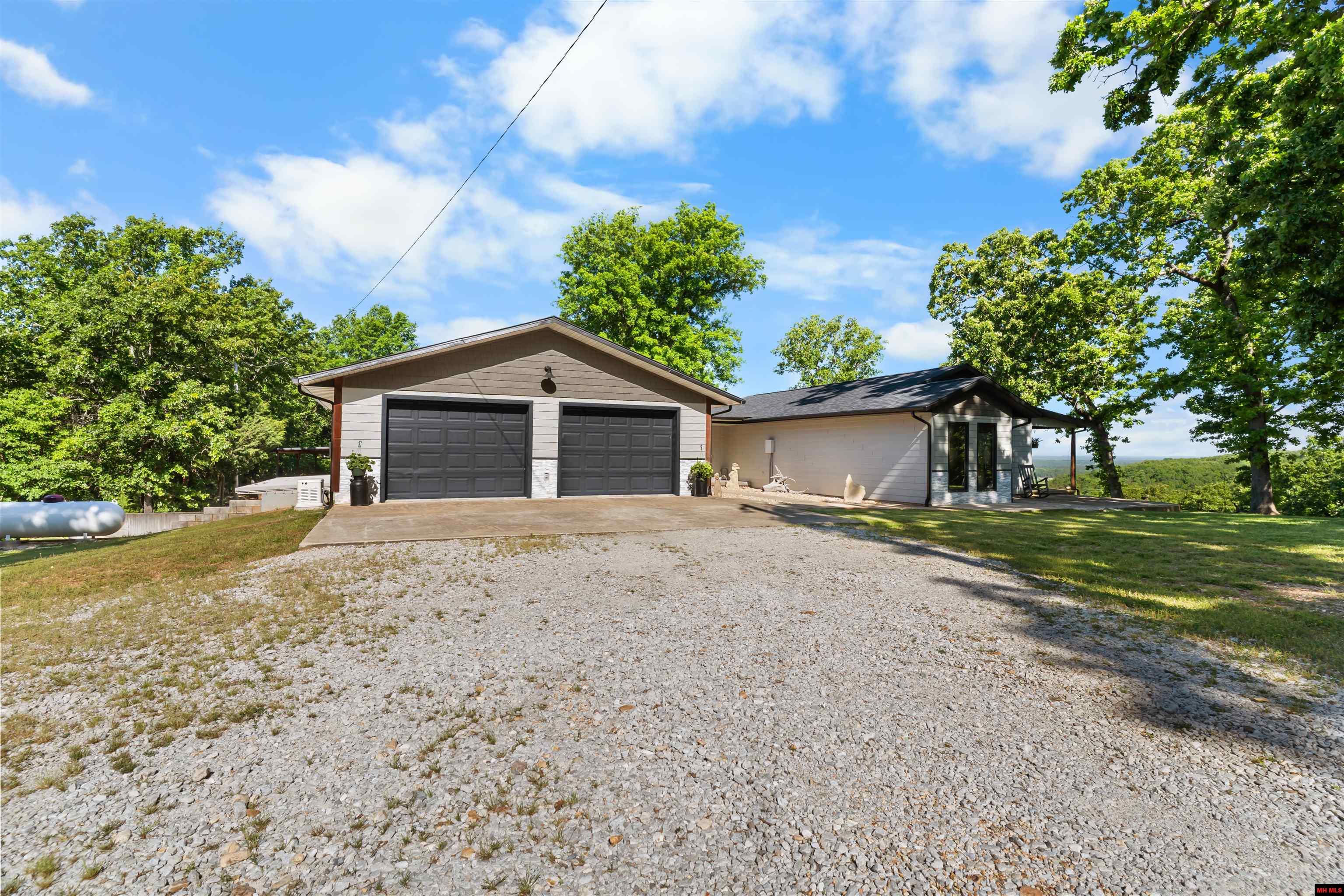 537 Eagle Lane