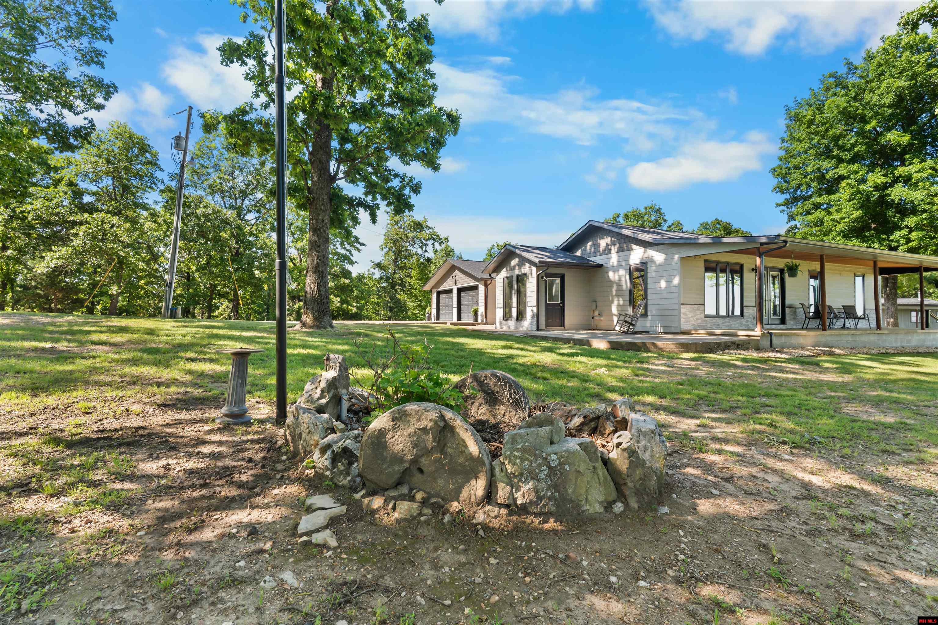 537 Eagle Lane