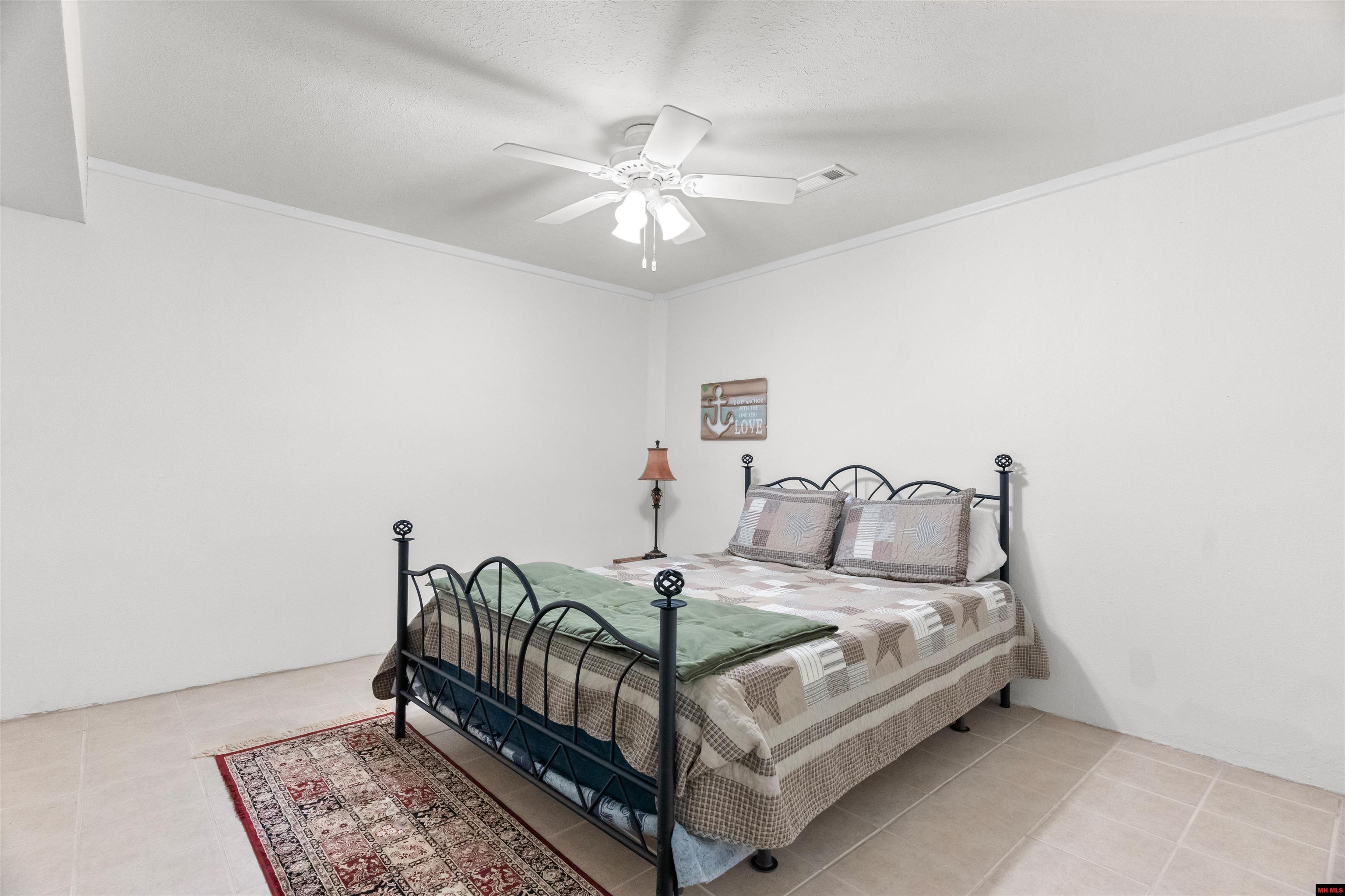 537 Eagle Lane