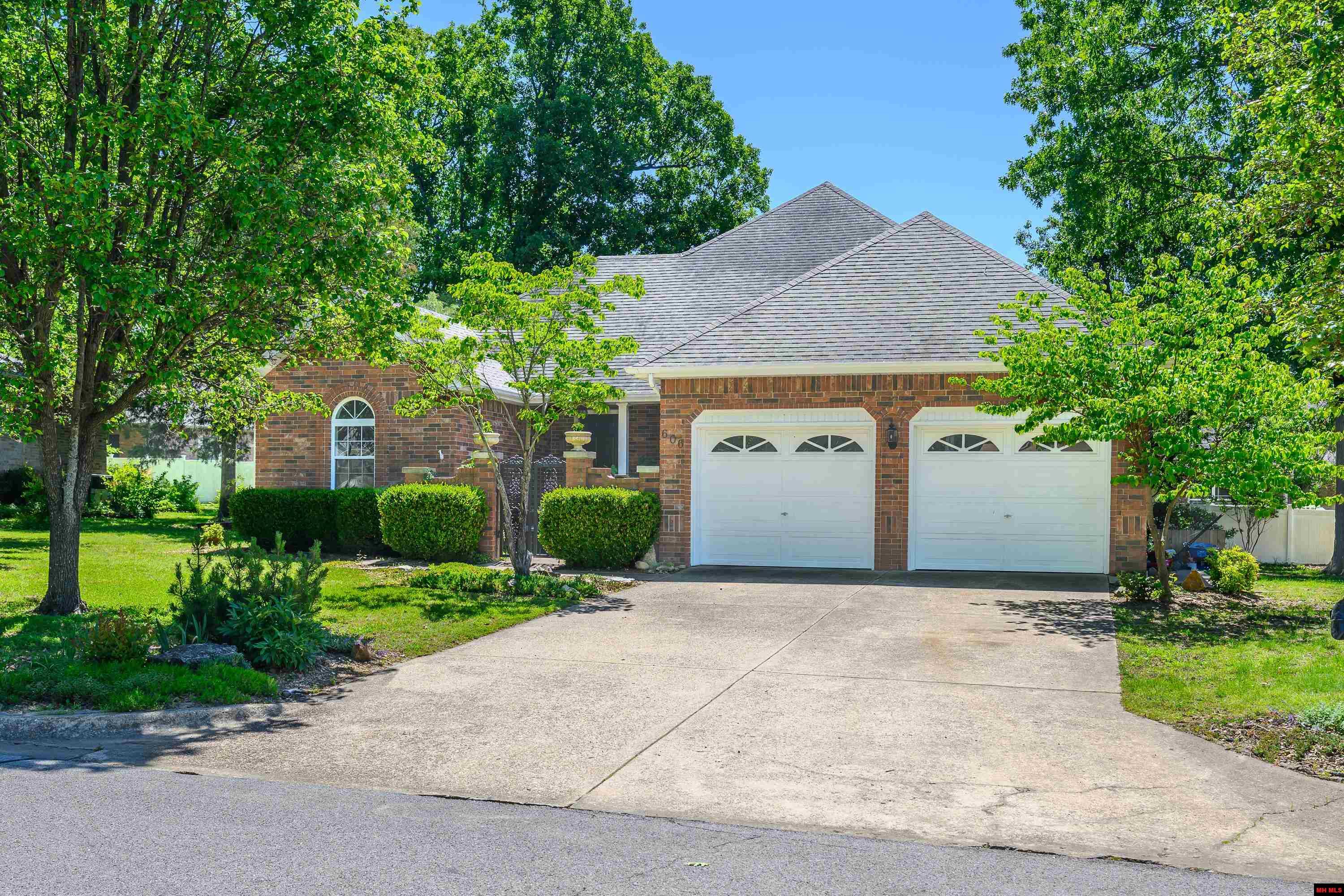 606 Leatherwood Drive