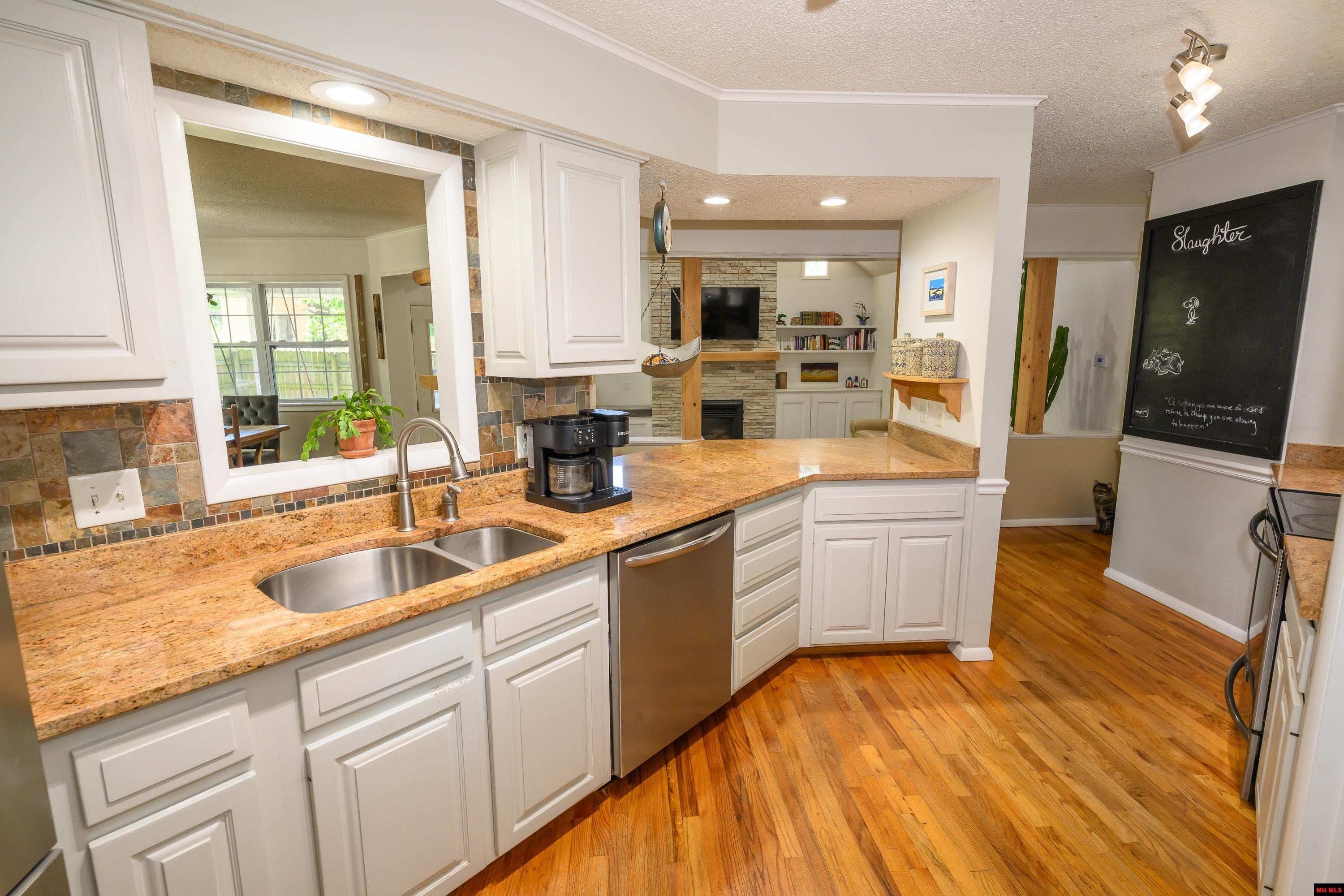 606 Leatherwood Drive