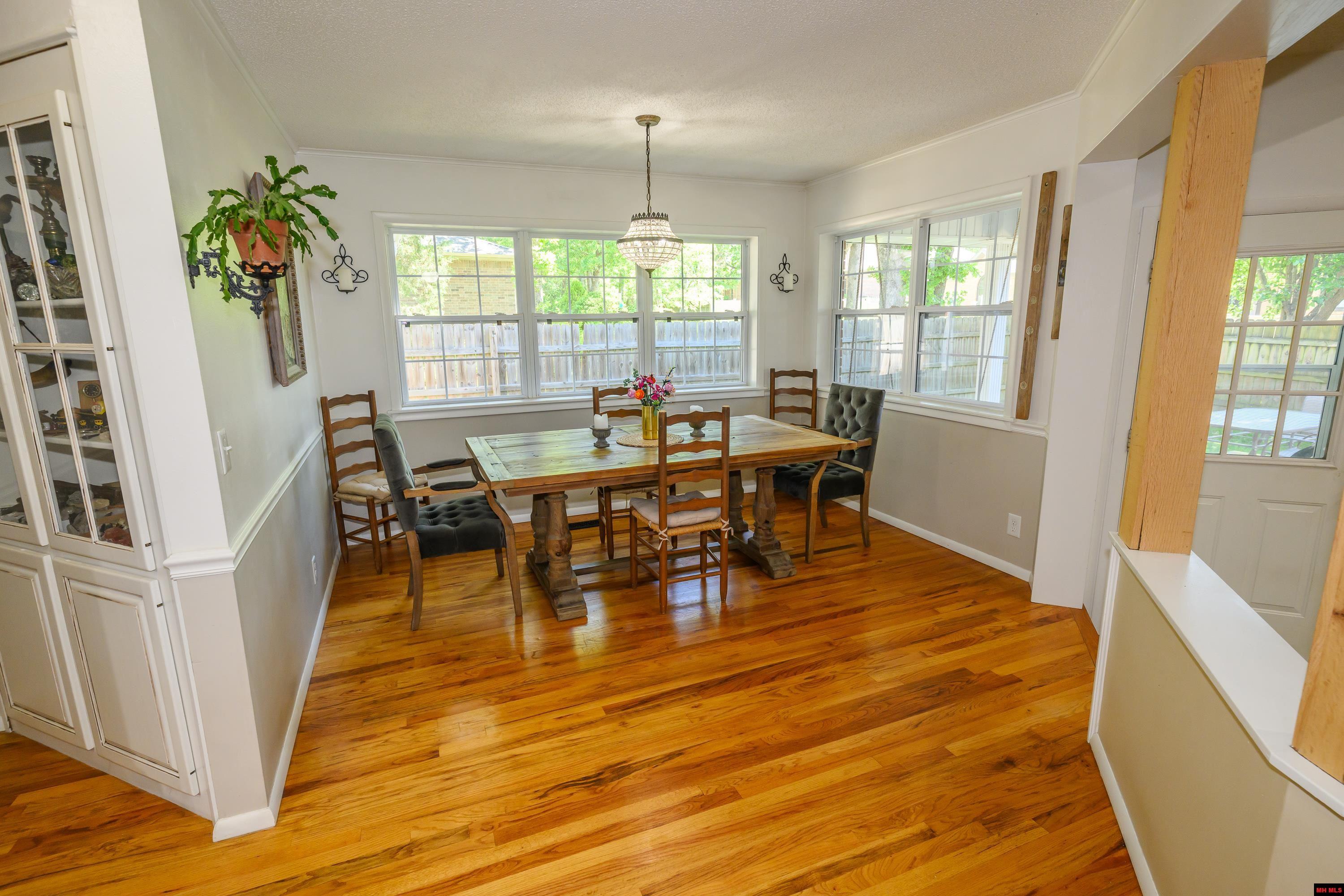 606 Leatherwood Drive